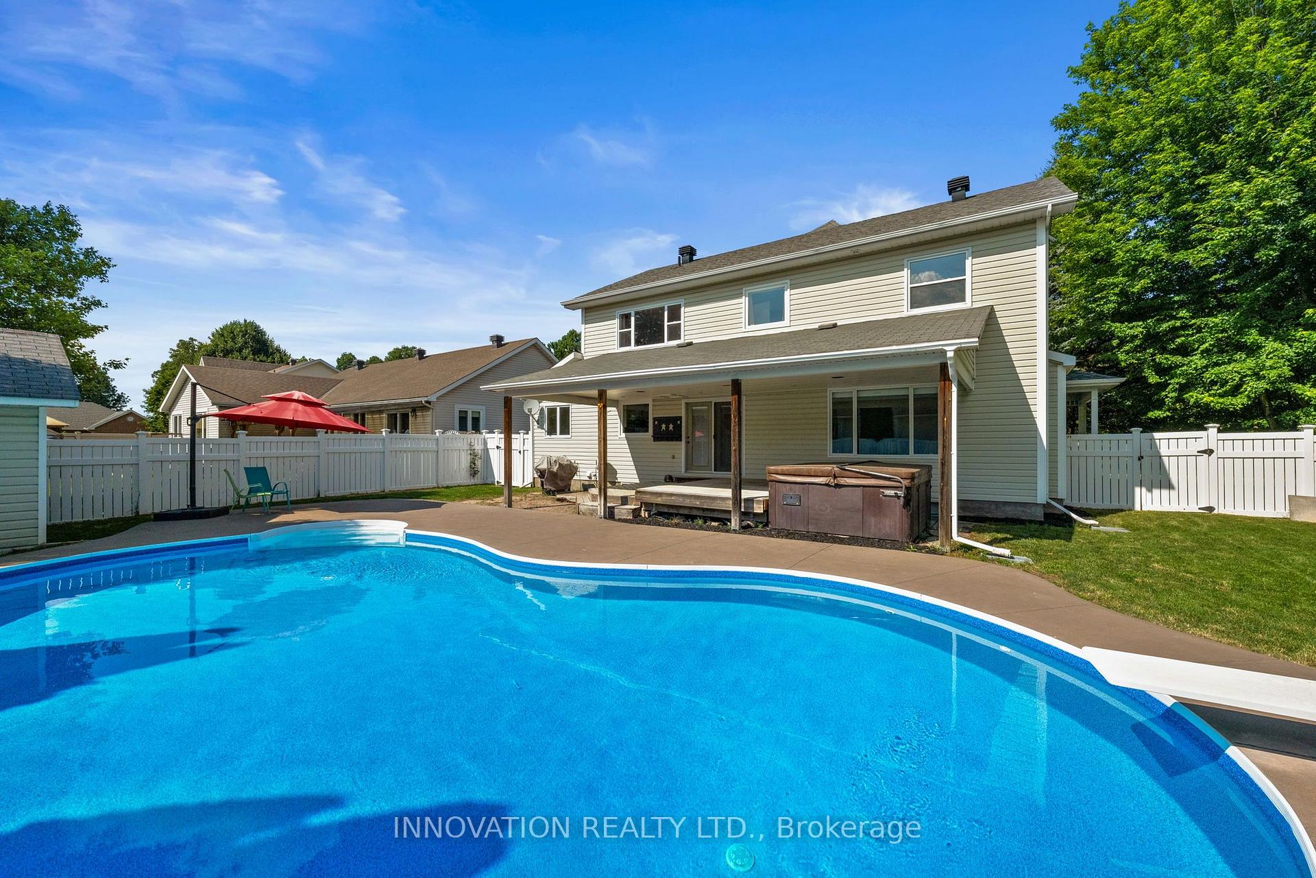 Photo 32 of 9 Mary Hill Crescent, Ottawa, Richmond — HOMEH