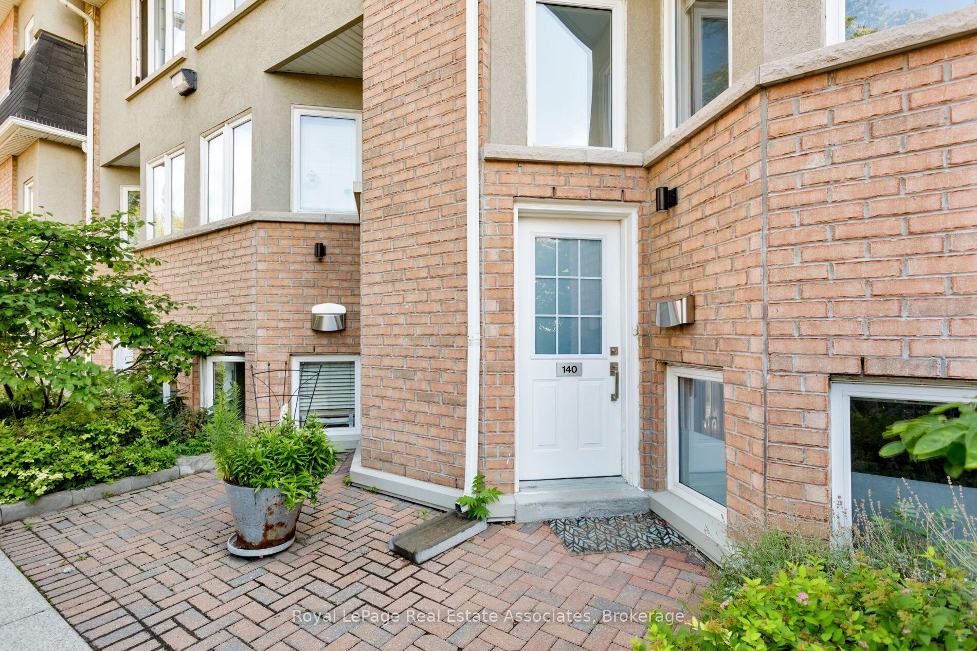 Photo 3 of Unit 140, 30 Merchant Lane, Toronto, Dufferin Grove — HOMEH