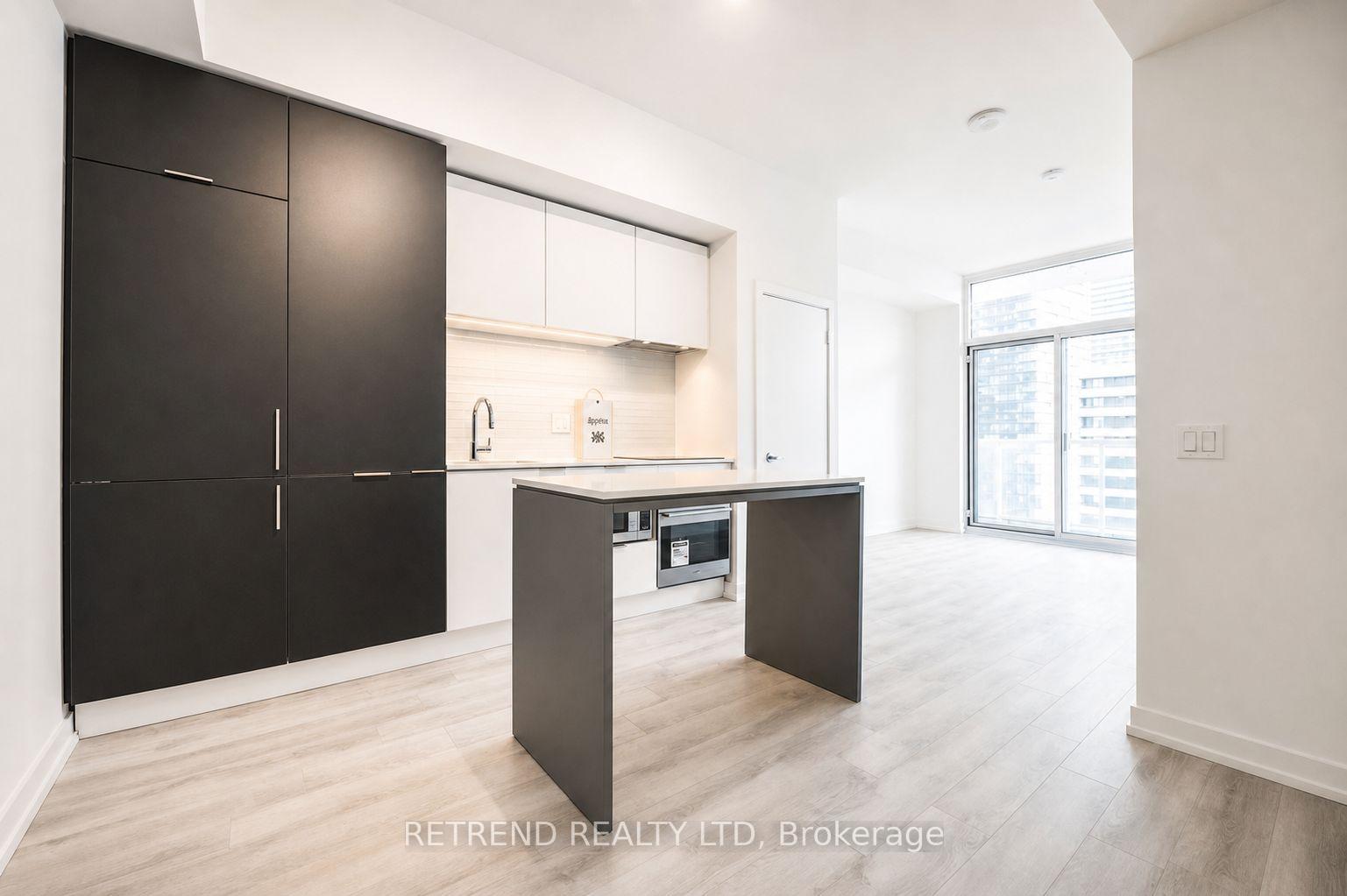 Photo 2 of Unit 2309, 33 Helendale Avenue, Toronto, Yonge-Eglinton — HOMEH