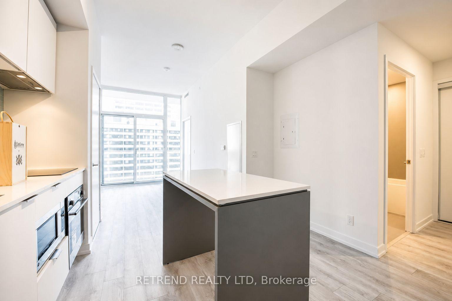 Photo 3 of Unit 2309, 33 Helendale Avenue, Toronto, Yonge-Eglinton — HOMEH