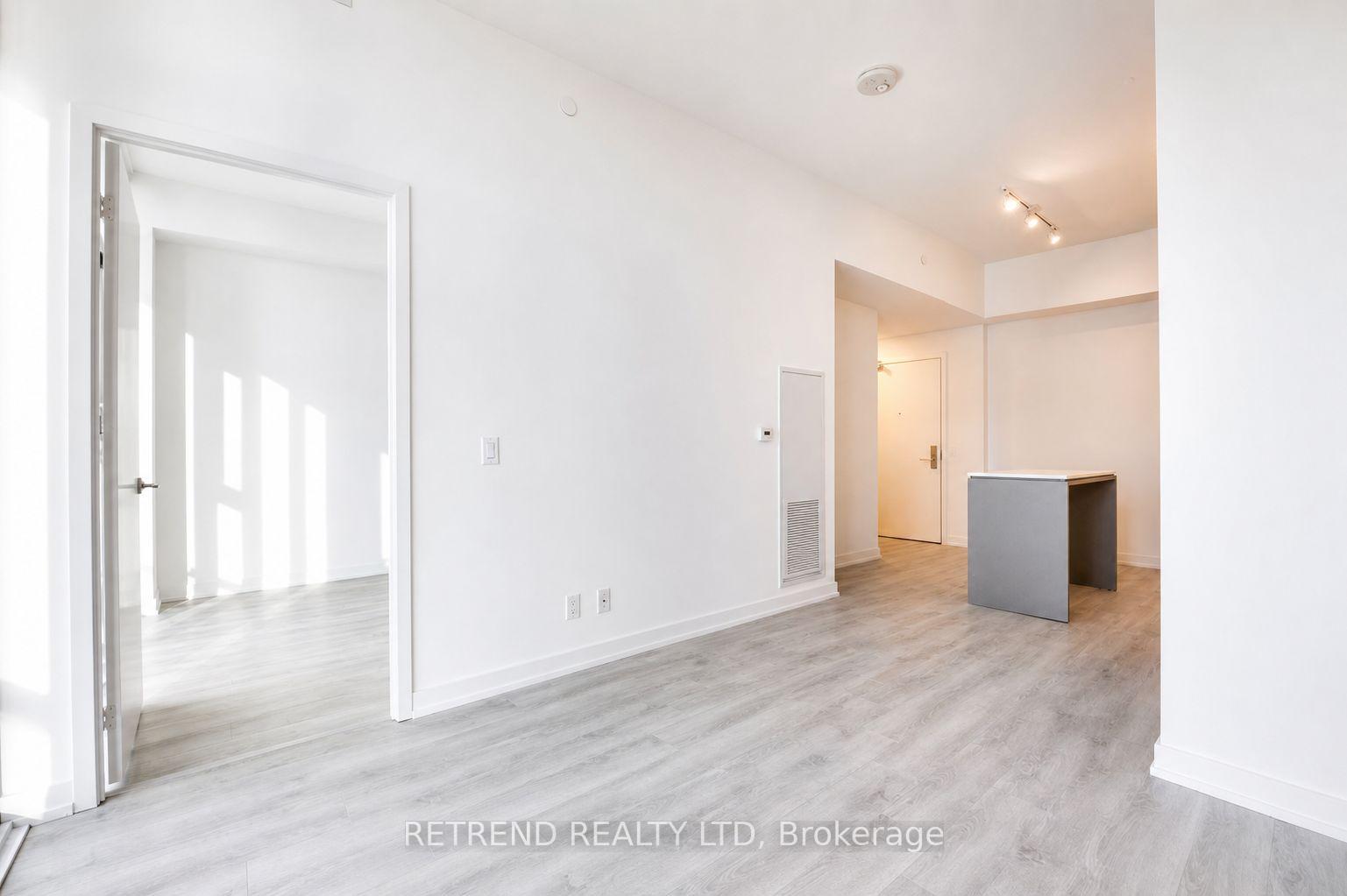 Photo 5 of Unit 2309, 33 Helendale Avenue, Toronto, Yonge-Eglinton — HOMEH