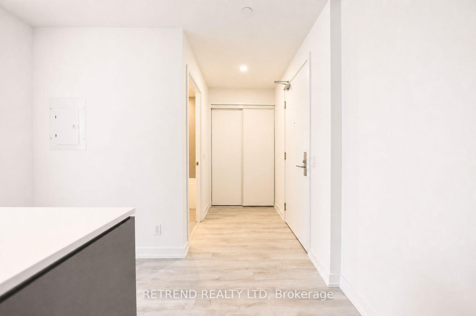 Photo 6 of Unit 2309, 33 Helendale Avenue, Toronto, Yonge-Eglinton — HOMEH