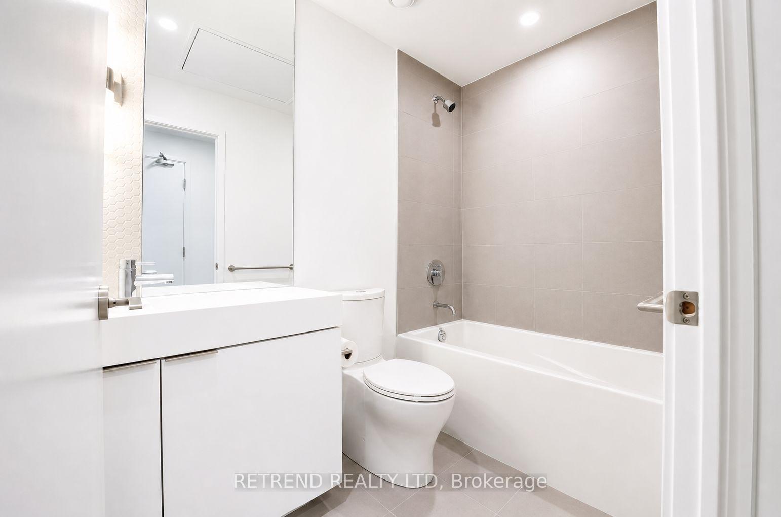 Photo 8 of Unit 2309, 33 Helendale Avenue, Toronto, Yonge-Eglinton — HOMEH