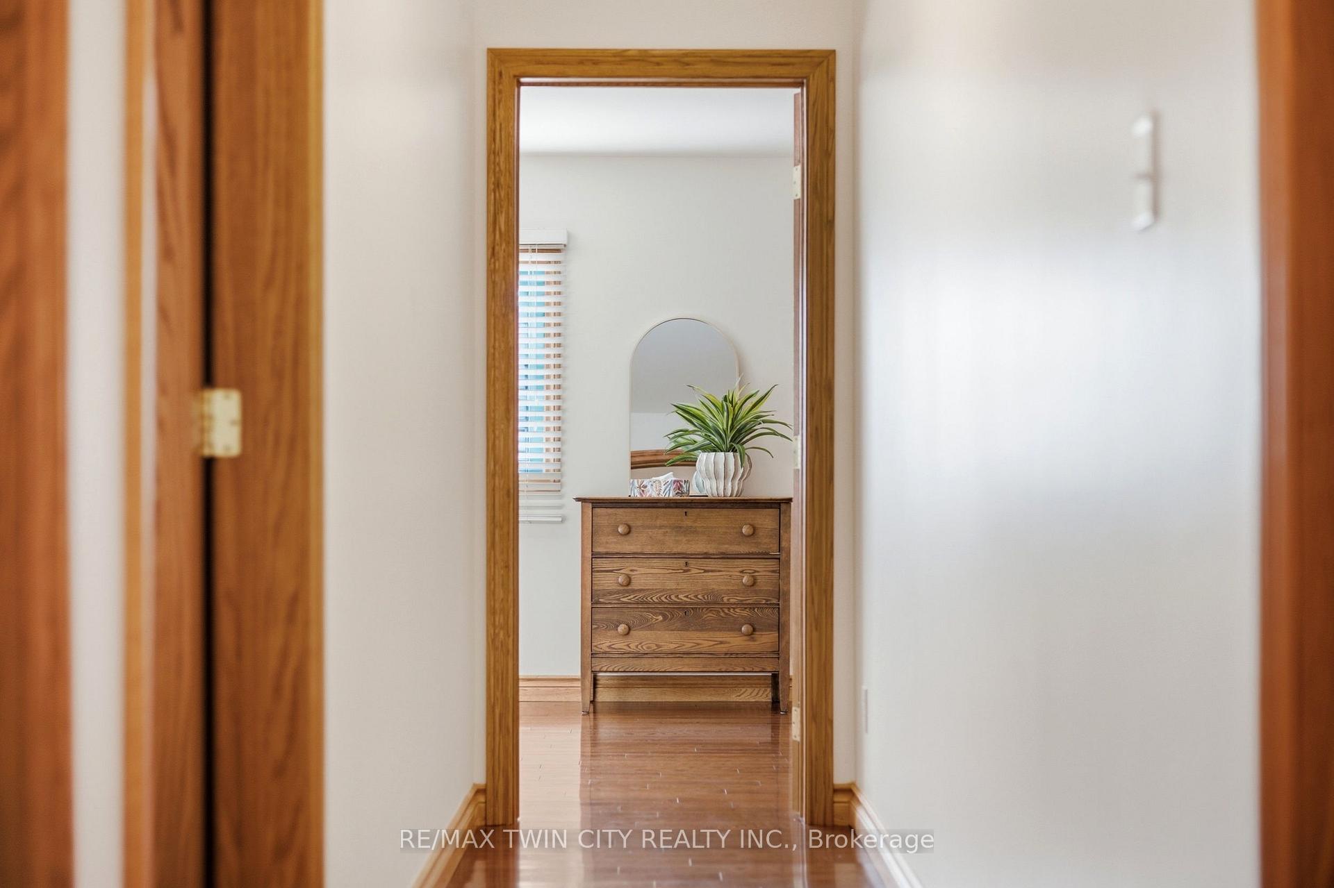 Photo 27 of 25 Alice Crescent, Wilmot — HOMEH