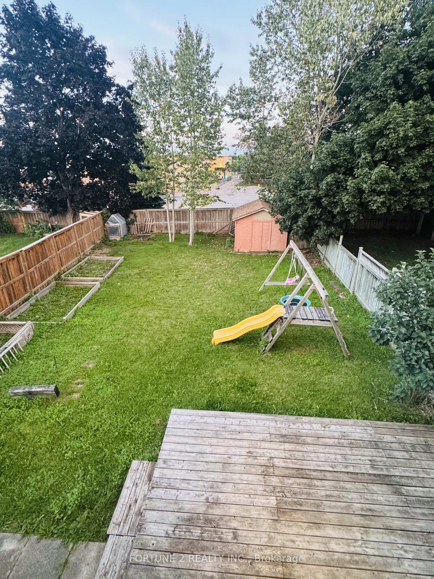 Photo 20 of 21 Roberts Crescent, Kitchener, Alpine — HOMEH