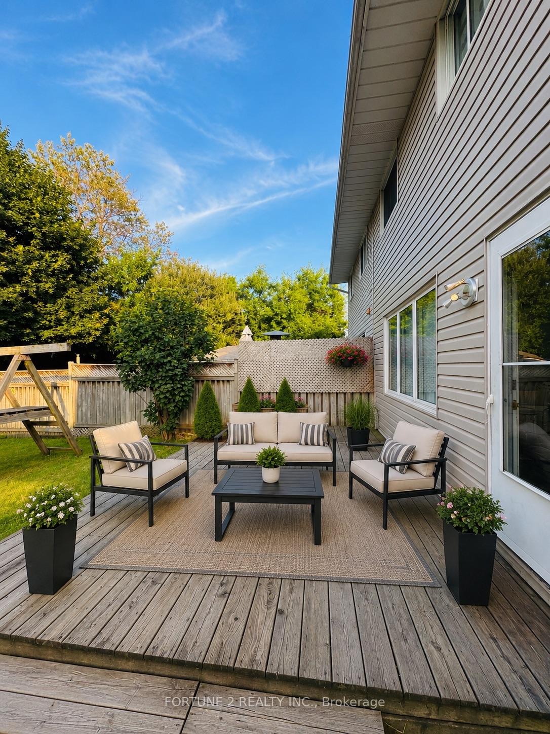 Photo 23 of 21 Roberts Crescent, Kitchener, Alpine — HOMEH