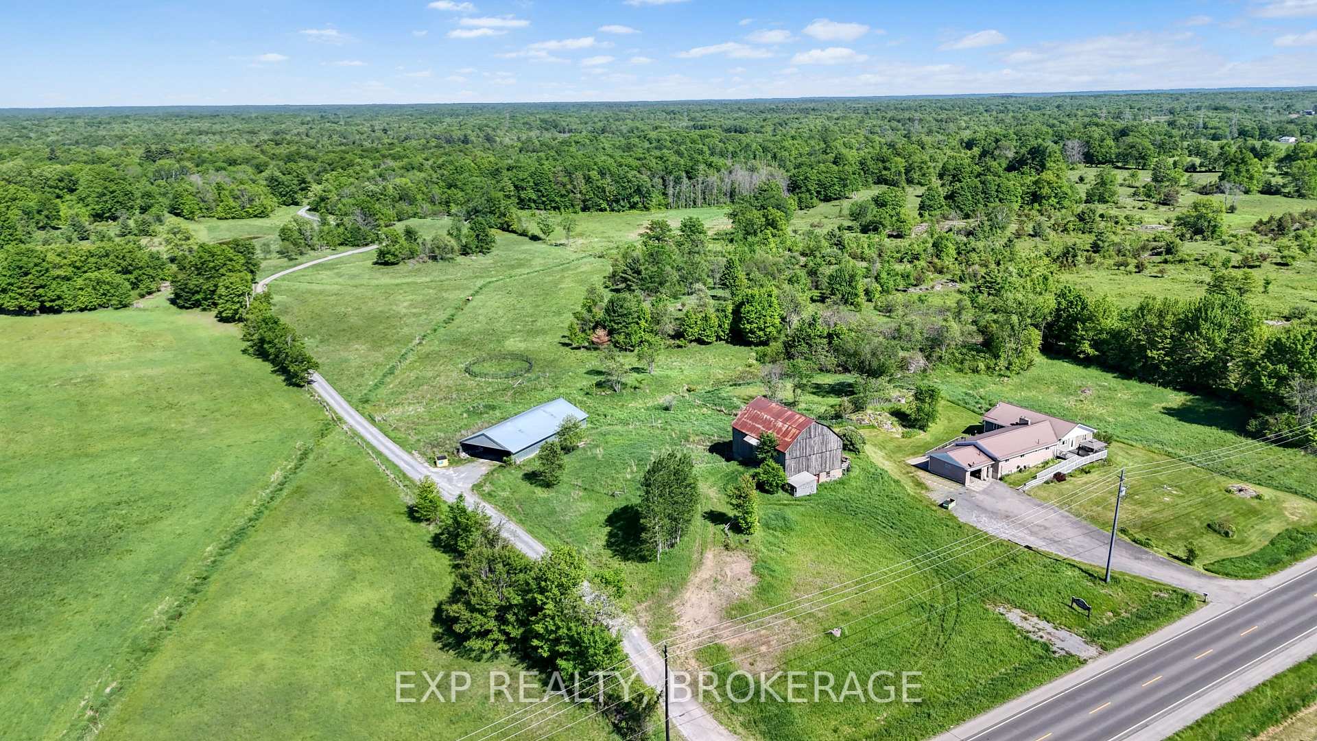 Photo 2 of 9508 Road 38, Frontenac, Frontenac Centre — HOMEH