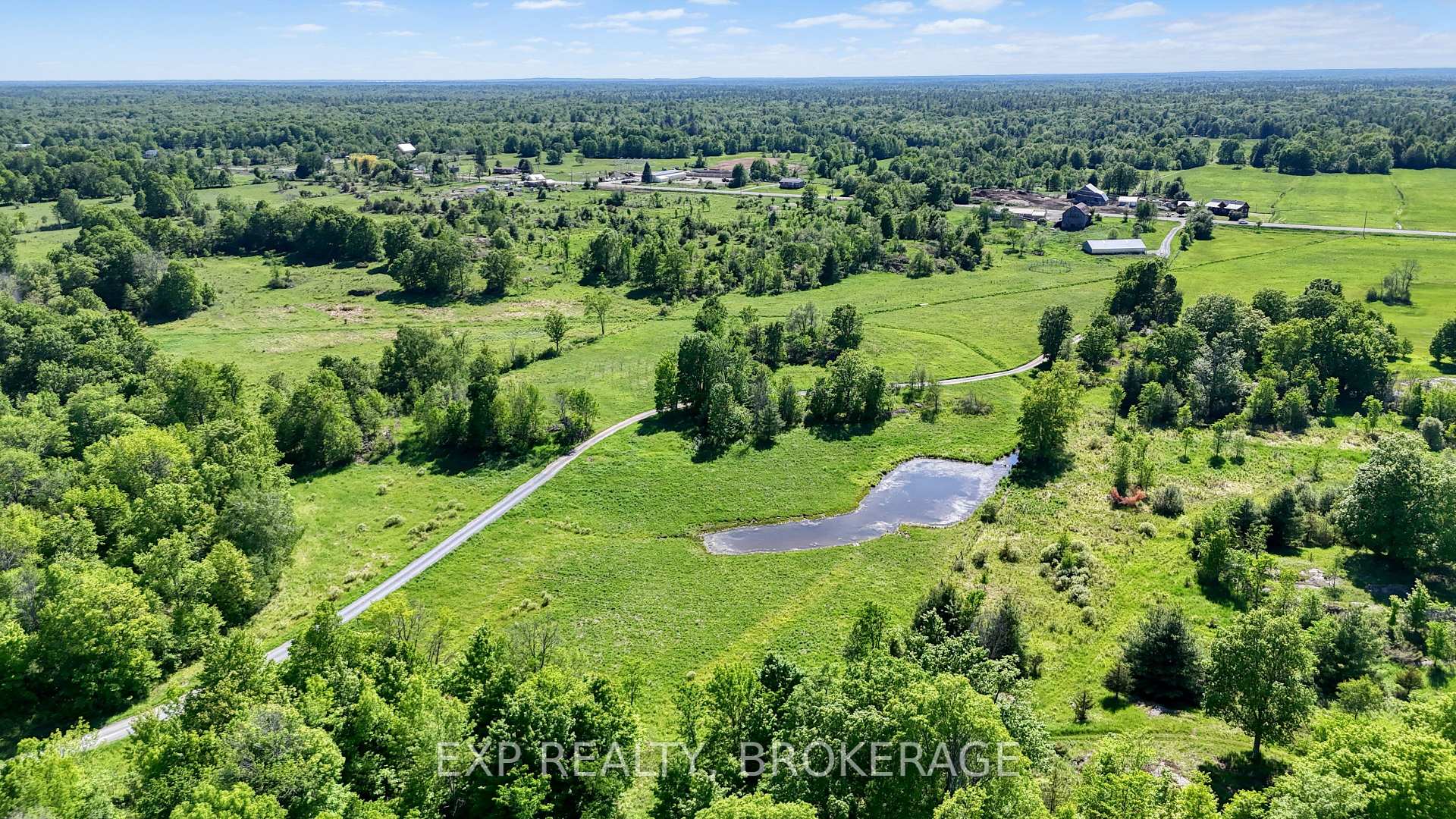 Photo 5 of 9508 Road 38, Frontenac, Frontenac Centre — HOMEH