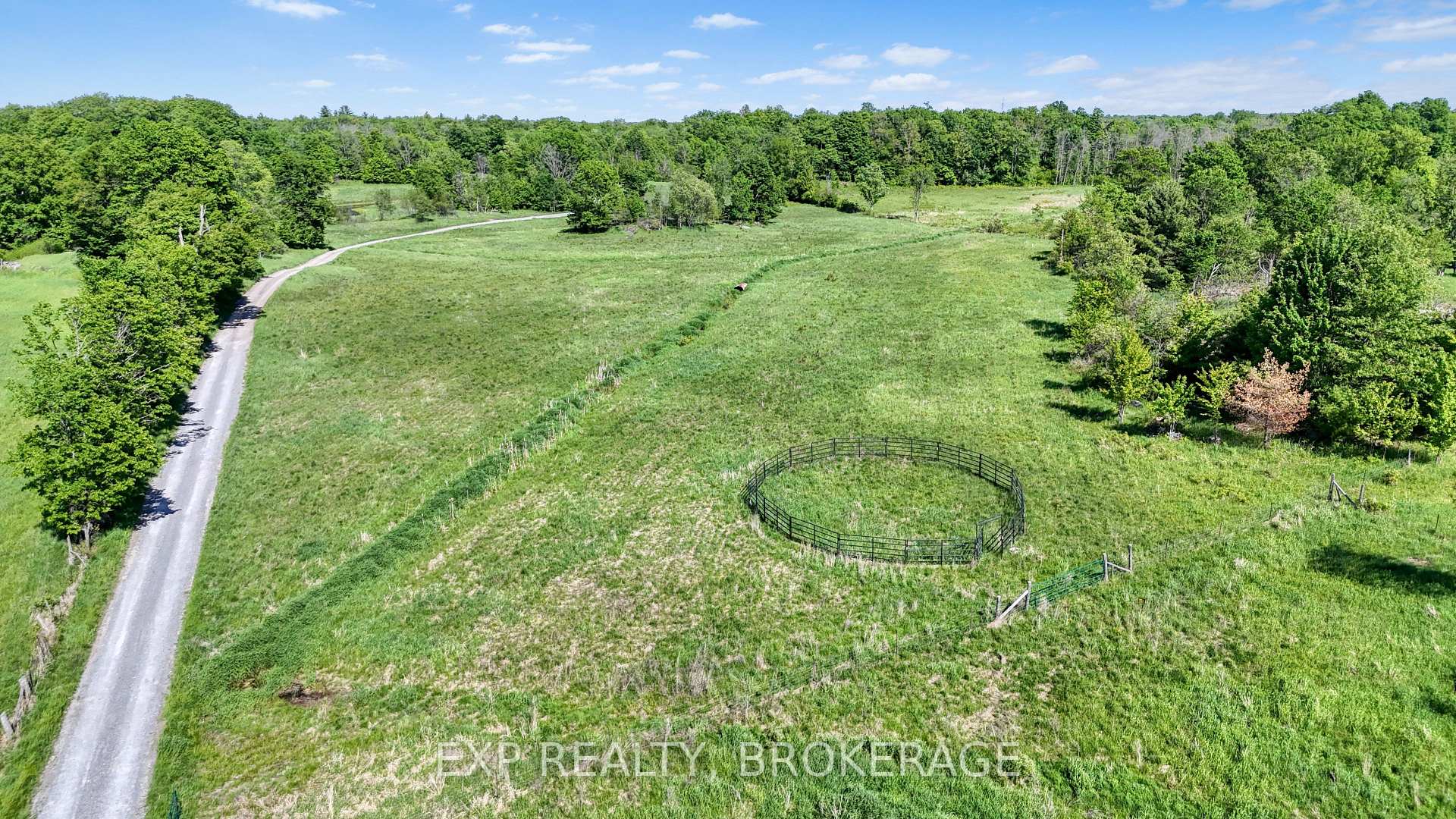 Photo 10 of 9508 Road 38, Frontenac, Frontenac Centre — HOMEH