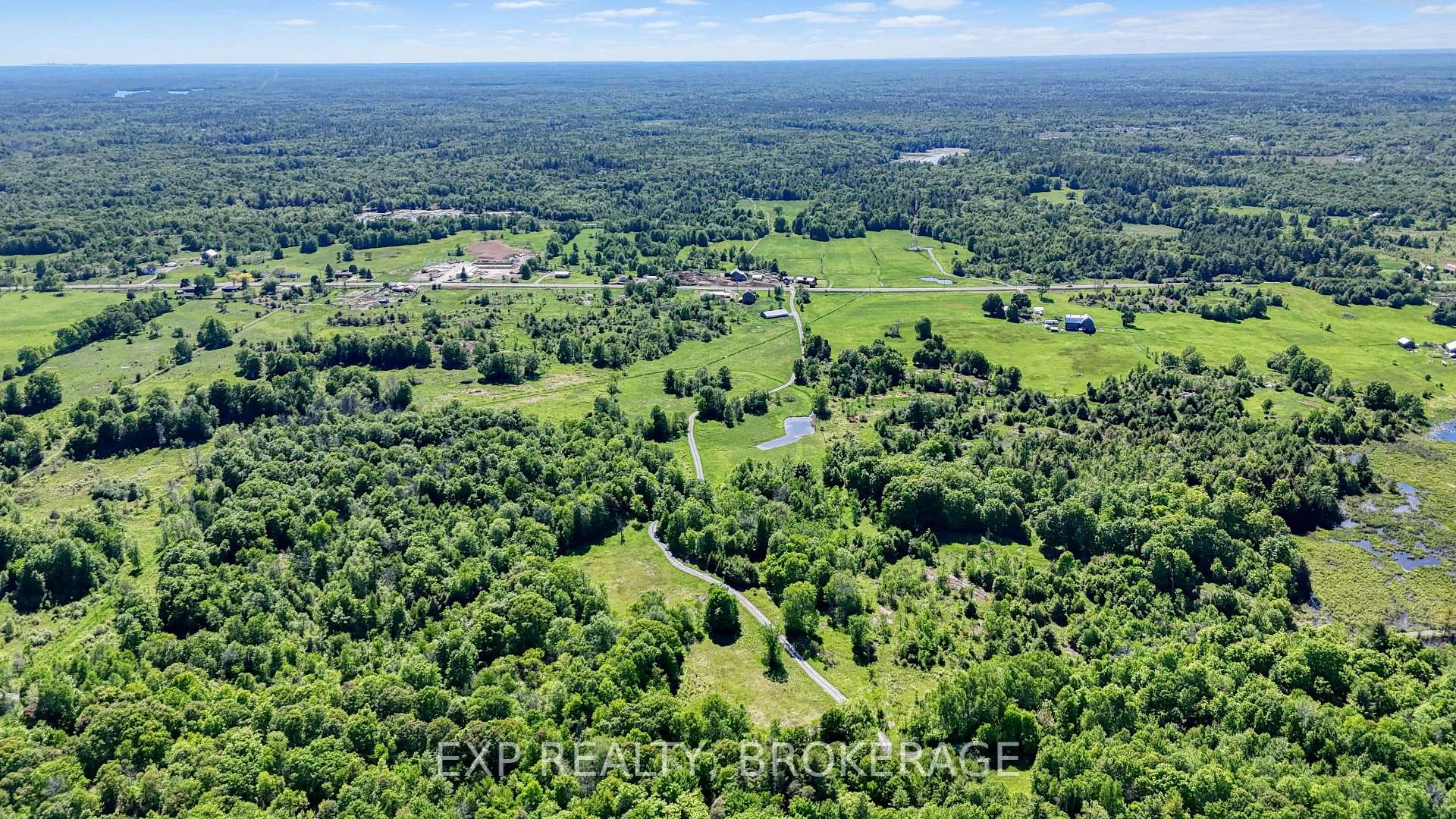 Photo 3 of 9508 Road 38, Frontenac, Frontenac Centre — HOMEH