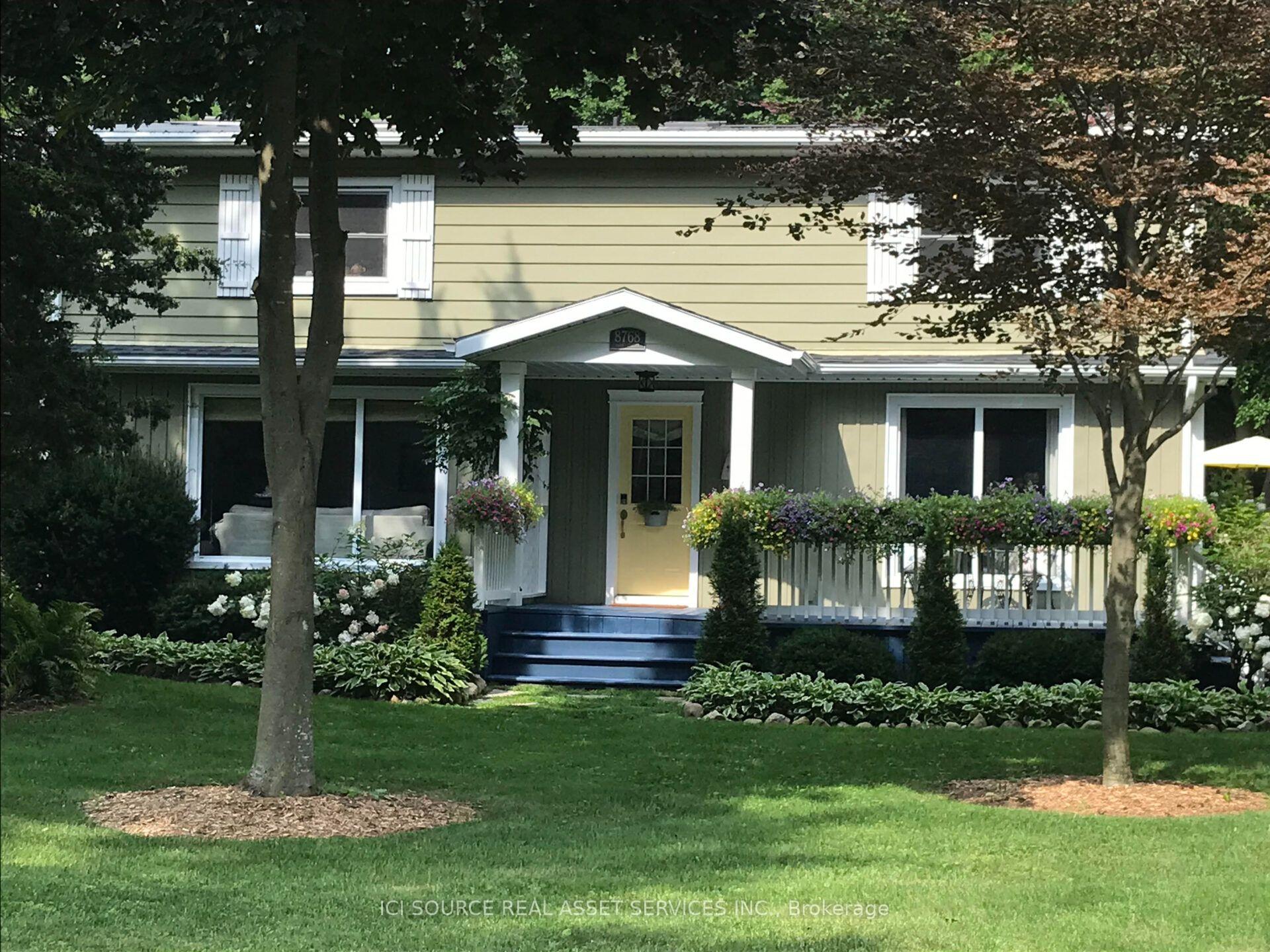 Front of 8768 Park Street