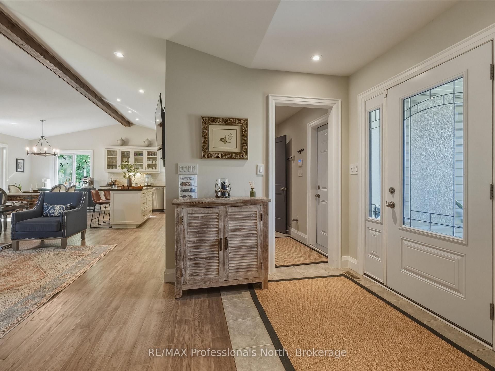 Photo 6 of 188 Vel-Dor Crescent, Bracebridge — HOMEH