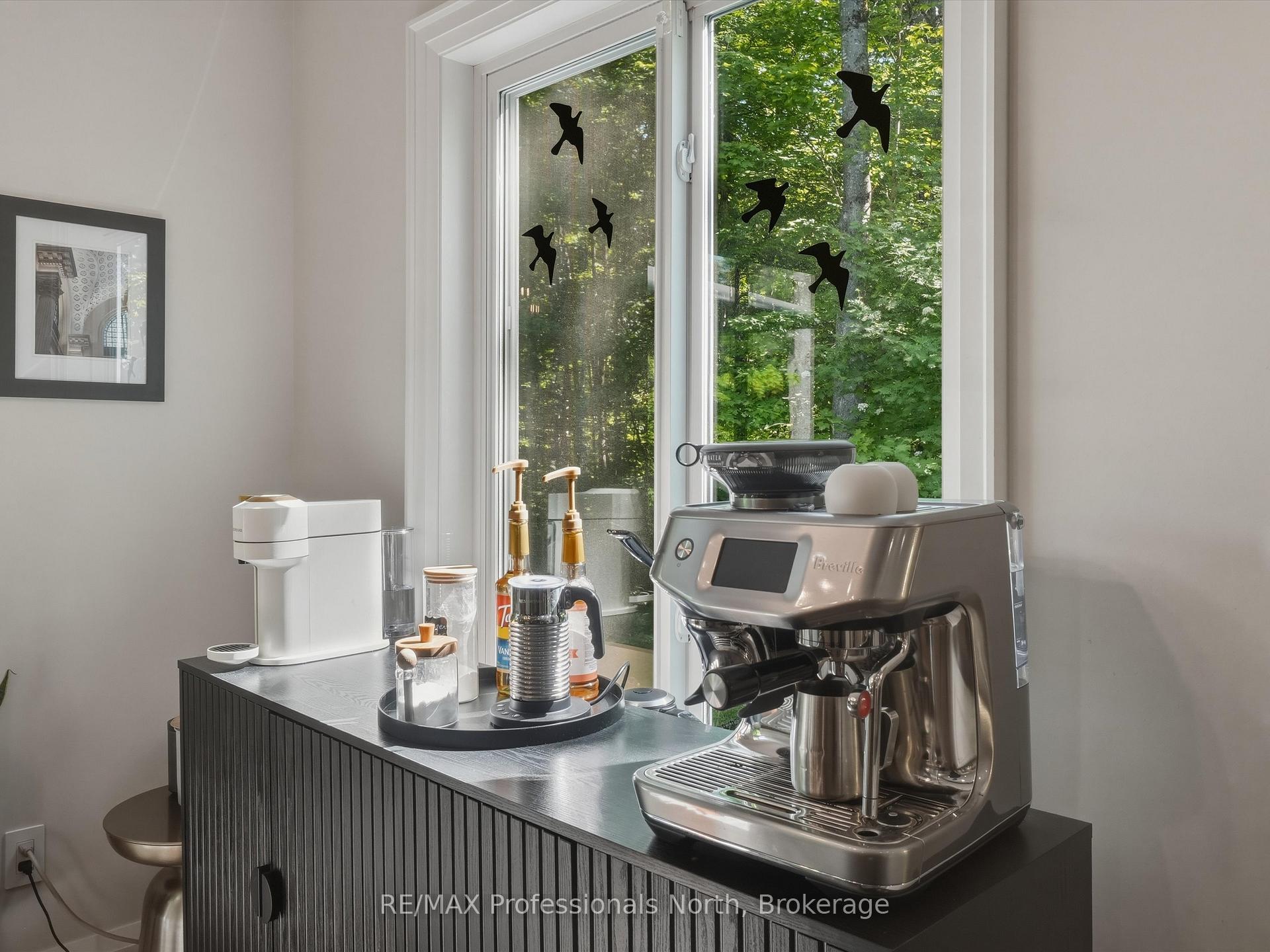 Photo 14 of 188 Vel-Dor Crescent, Bracebridge — HOMEH