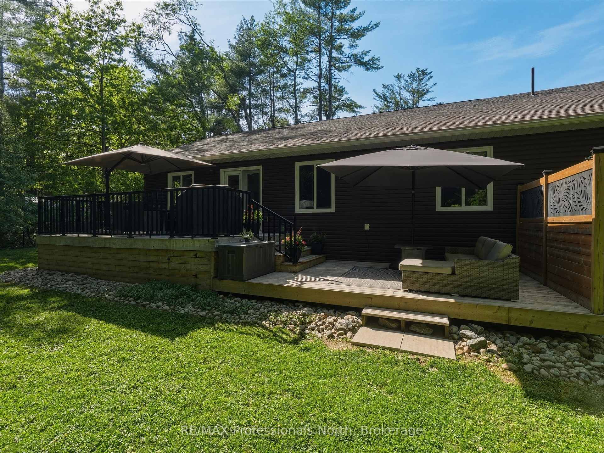 Photo 40 of 188 Vel-Dor Crescent, Bracebridge — HOMEH