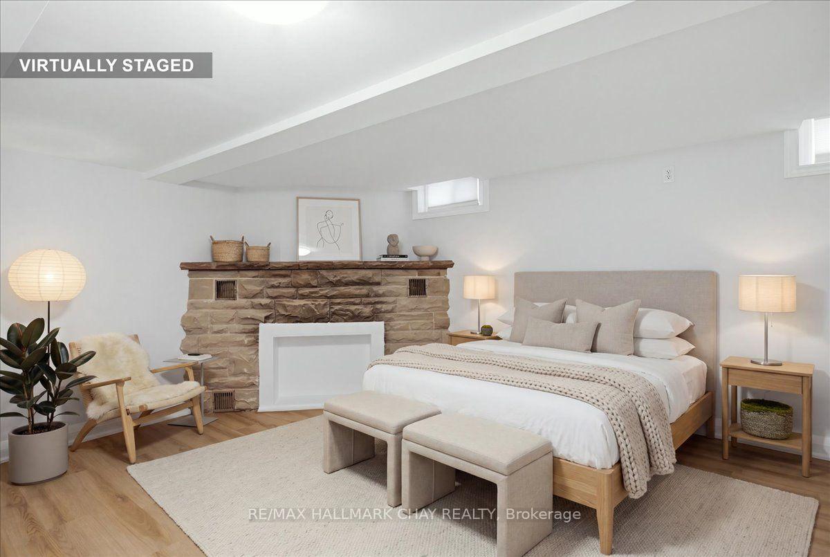 Photo 12 of Unit 4, 15 Parkside Drive, Barrie, Queen's Park — HOMEH