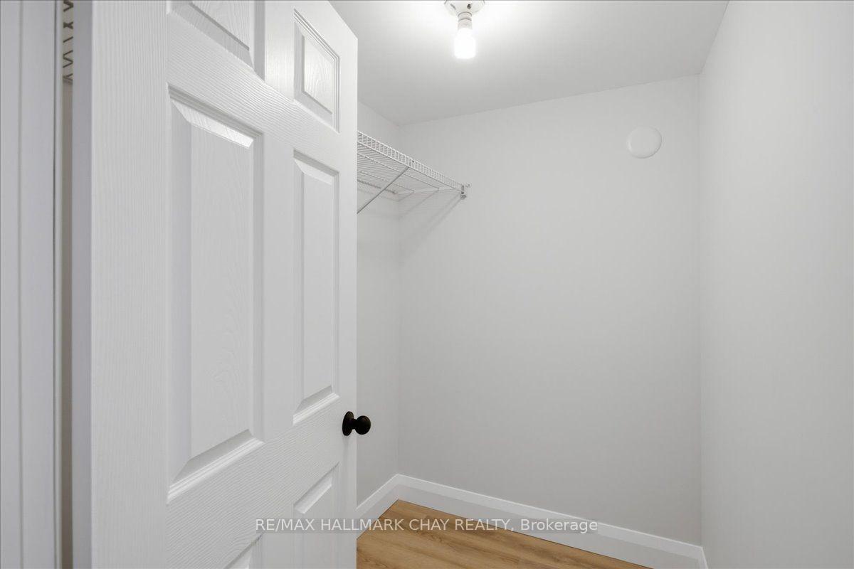 Photo 21 of Unit 4, 15 Parkside Drive, Barrie, Queen's Park — HOMEH