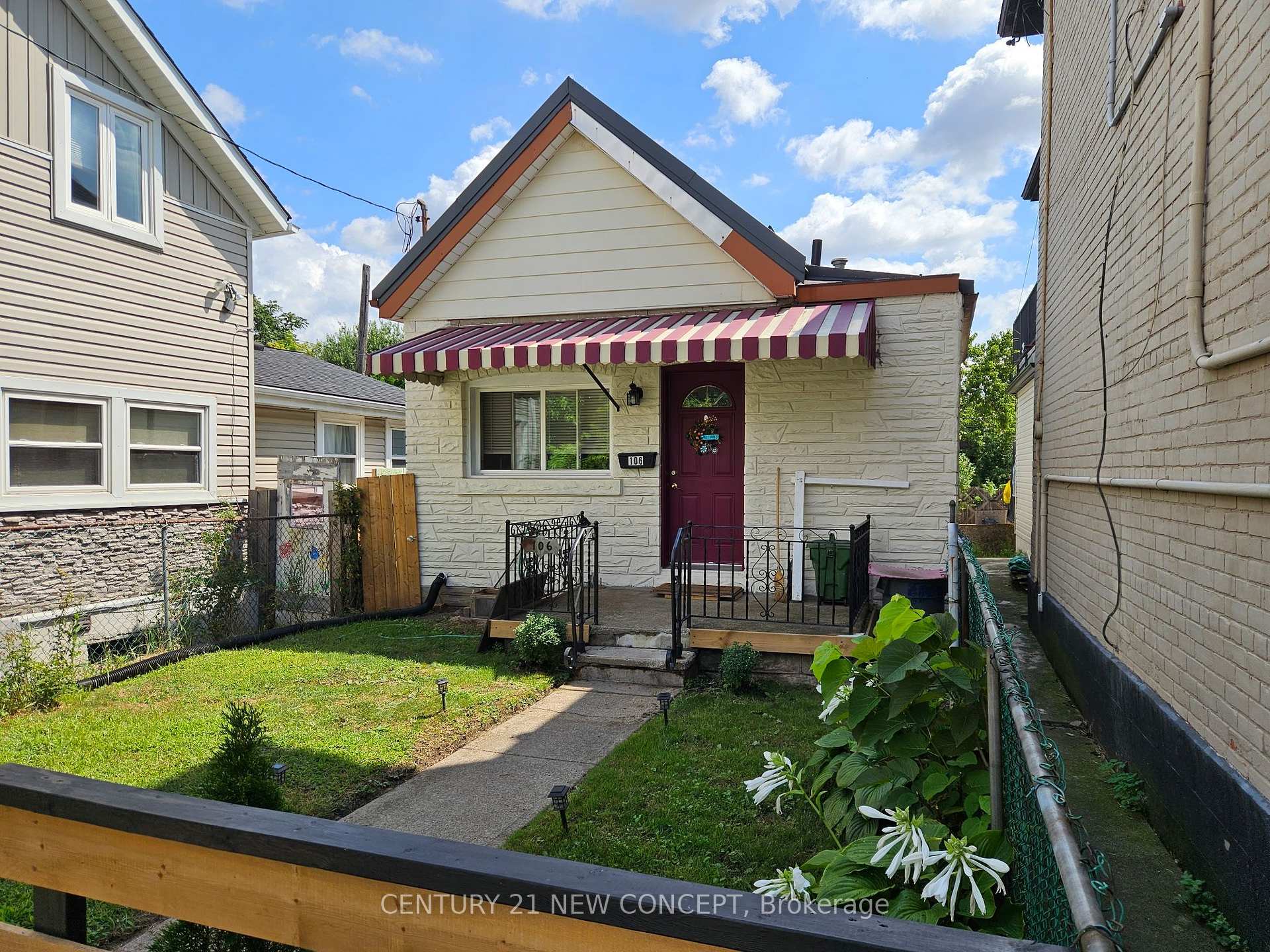 Photo 3 of 106 Emerald Street N, Hamilton, Landsdale — HOMEH