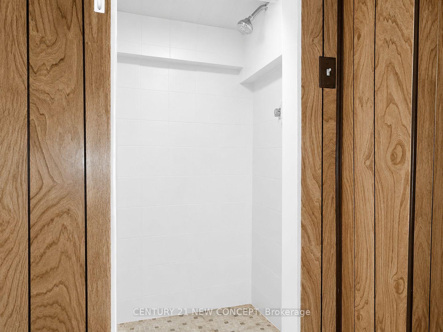 Photo 19 of 106 Emerald Street N, Hamilton, Landsdale — HOMEH