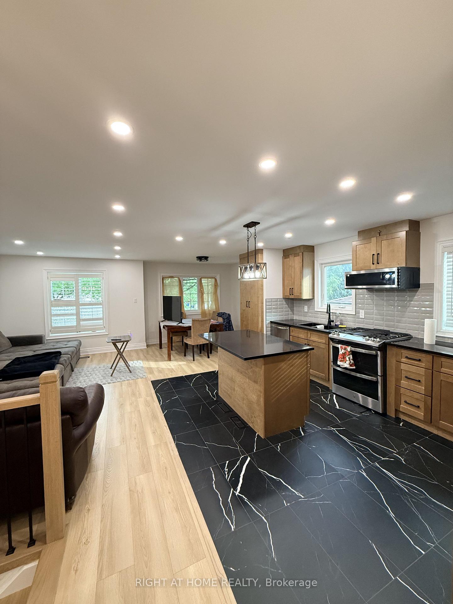 Photo 1 of Unit Main, 73 Barre Drive, Barrie, Painswick North — HOMEH