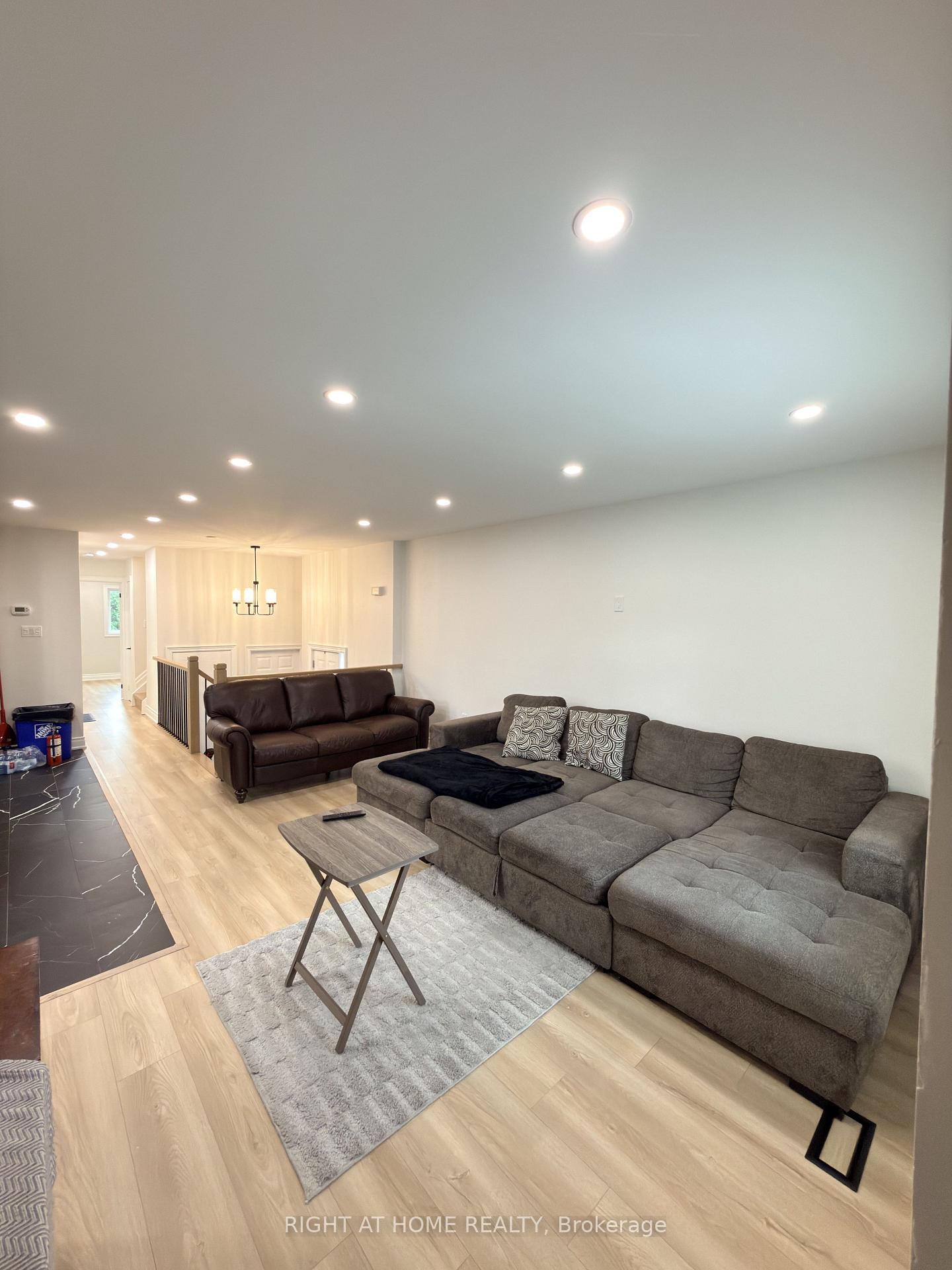 Photo 27 of Unit Main, 73 Barre Drive, Barrie, Painswick North — HOMEH