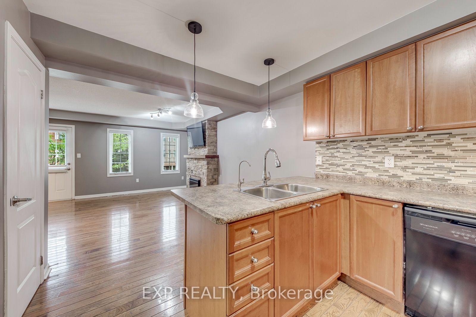 Photo 8 of 3034 Dewridge Avenue, Oakville, Bronte Creek — HOMEH