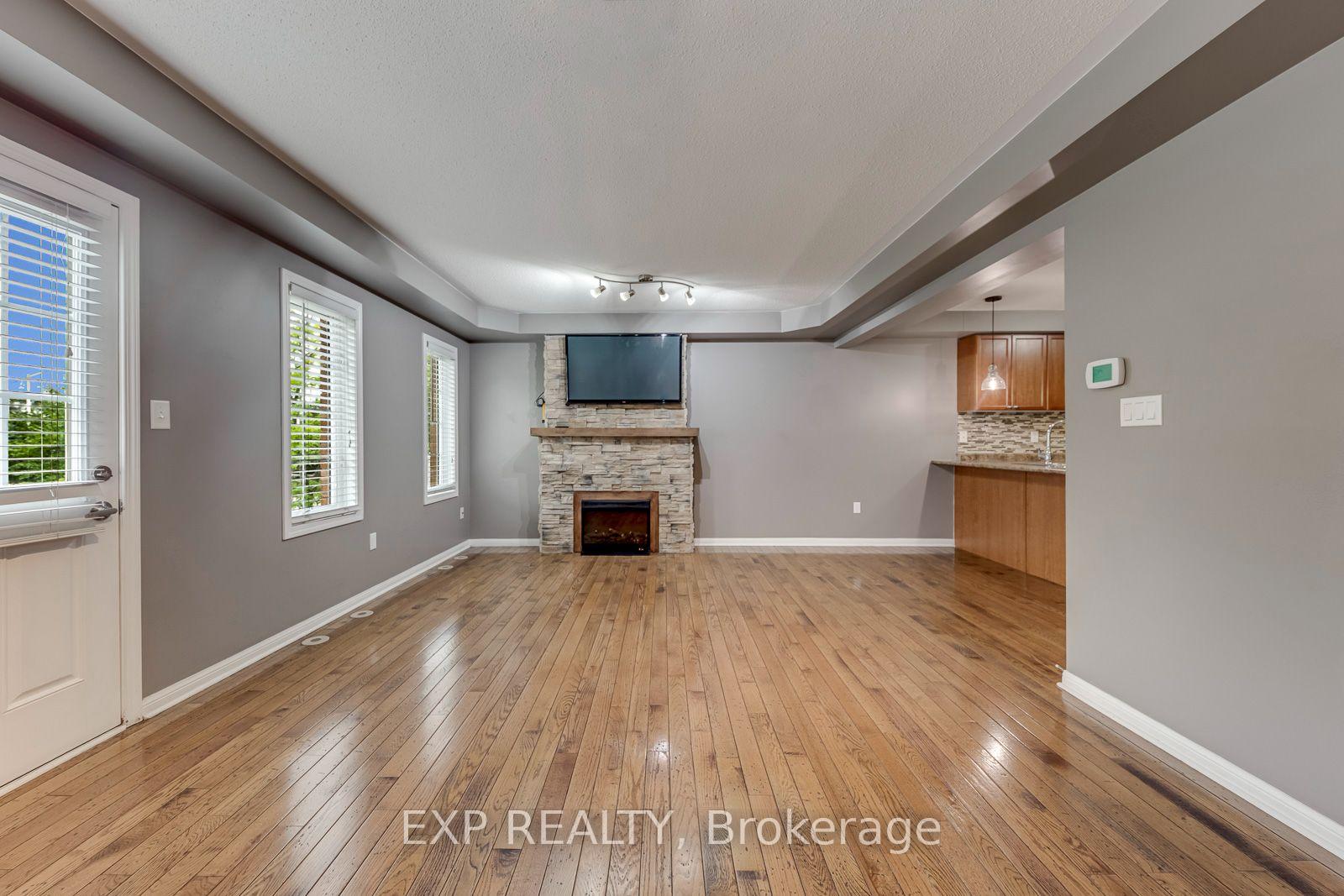 Photo 15 of 3034 Dewridge Avenue, Oakville, Bronte Creek — HOMEH