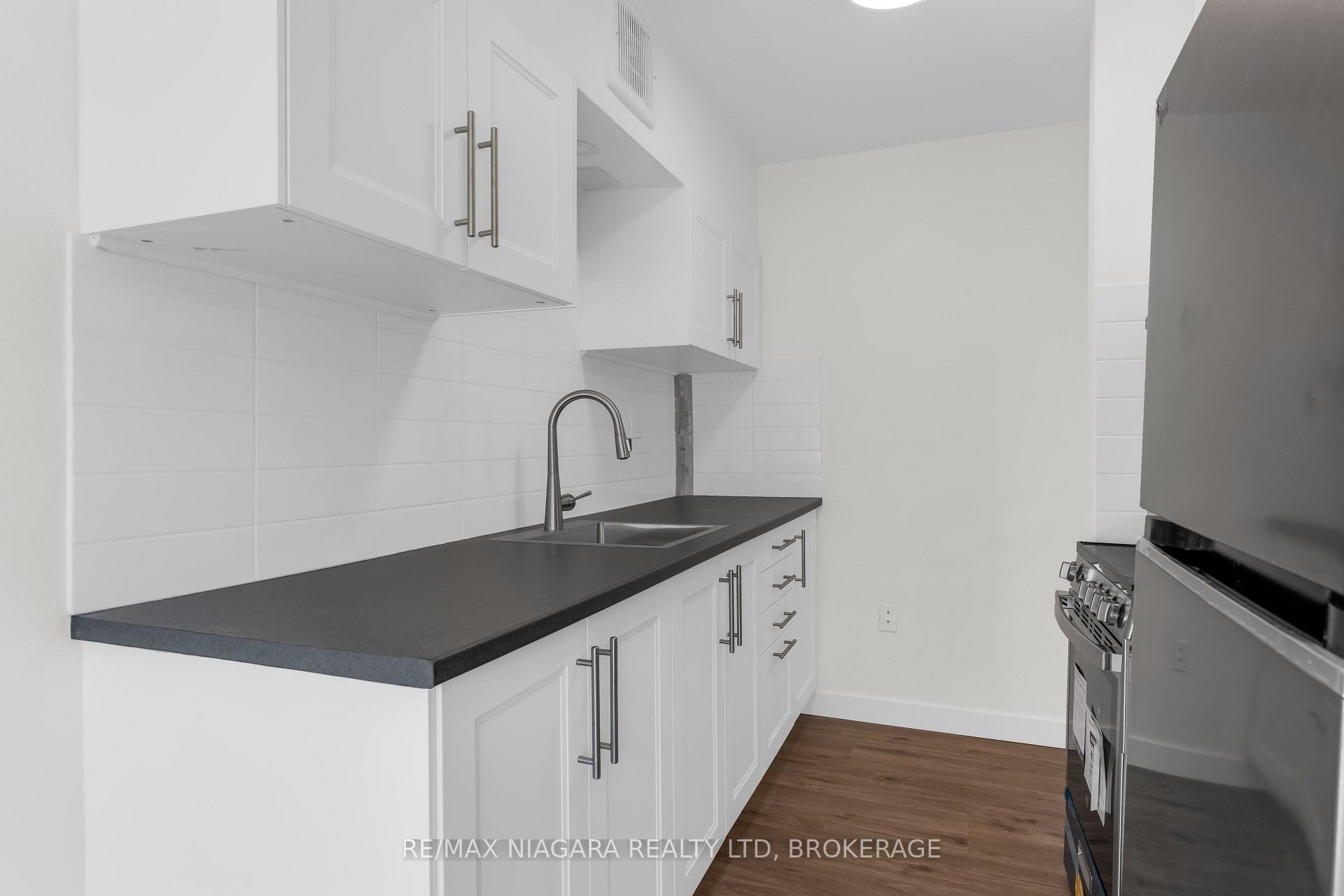 Photo 10 of Unit 25, 452 Carlton Street, St. Catharines, Facer — HOMEH