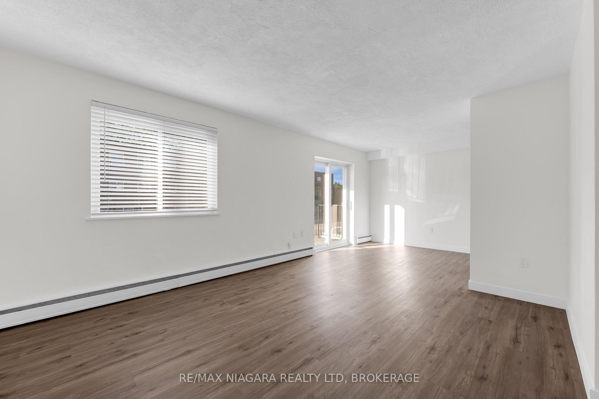 Photo 15 of Unit 25, 452 Carlton Street, St. Catharines, Facer — HOMEH