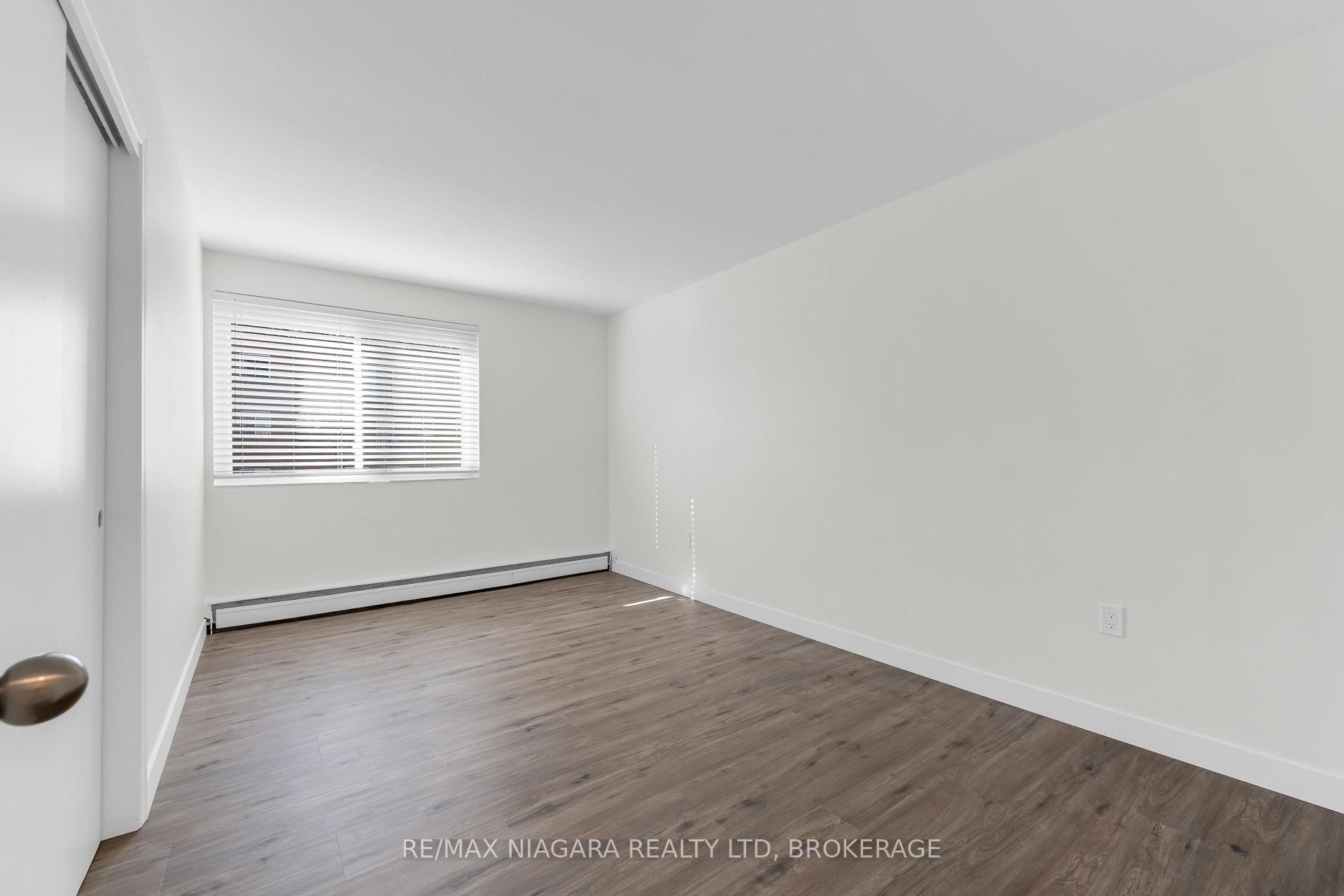 Photo 20 of Unit 25, 452 Carlton Street, St. Catharines, Facer — HOMEH