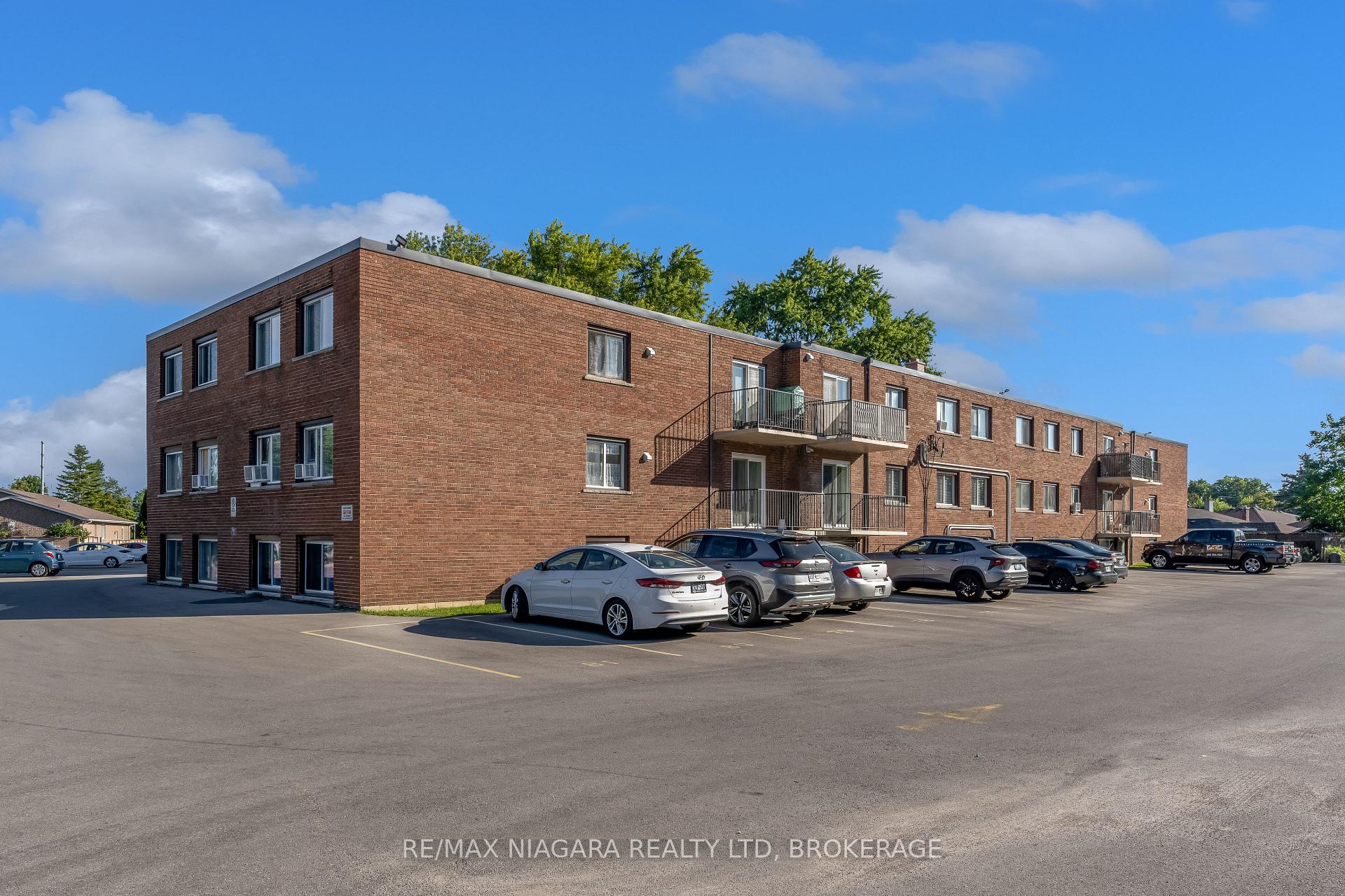 Photo 29 of Unit 25, 452 Carlton Street, St. Catharines, Facer — HOMEH