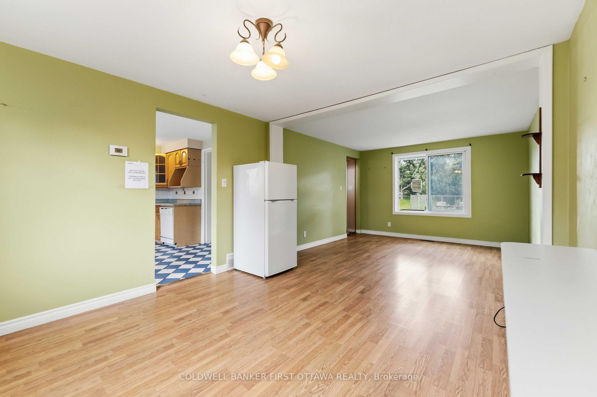 Photo 9 of Unit 73, 1532 Beaverpond Drive, Ottawa, Pineview — HOMEH