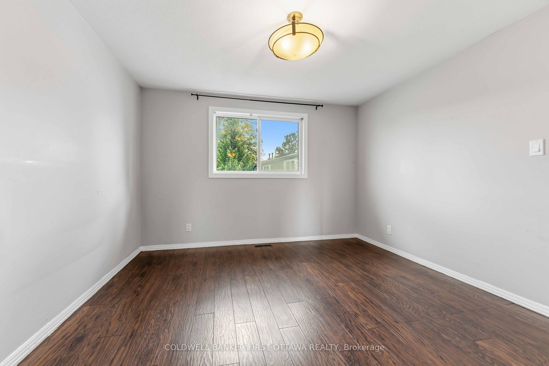 Photo 19 of Unit 73, 1532 Beaverpond Drive, Ottawa, Pineview — HOMEH