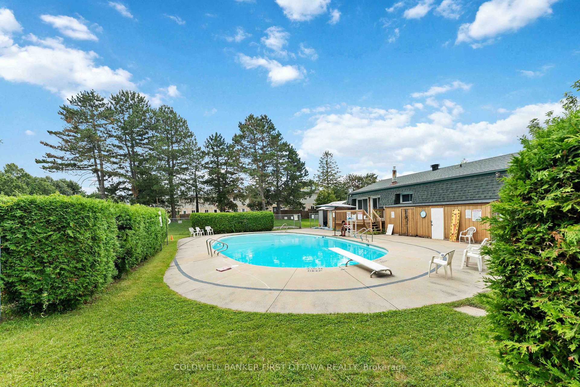 Photo 32 of Unit 73, 1532 Beaverpond Drive, Ottawa, Pineview — HOMEH