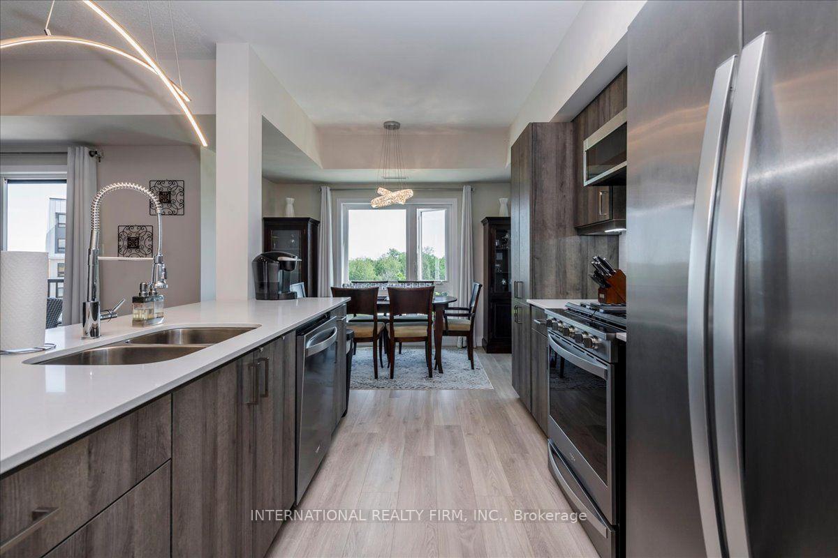 Photo 14 of Unit 301, 8 Culinary Lane, Barrie, Rural Barrie Southeast — HOMEH