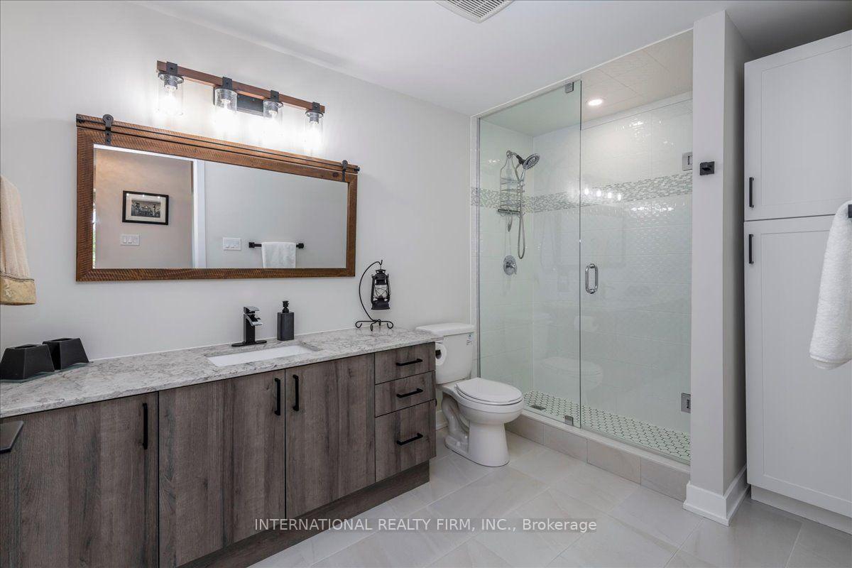 Photo 18 of Unit 301, 8 Culinary Lane, Barrie, Rural Barrie Southeast — HOMEH
