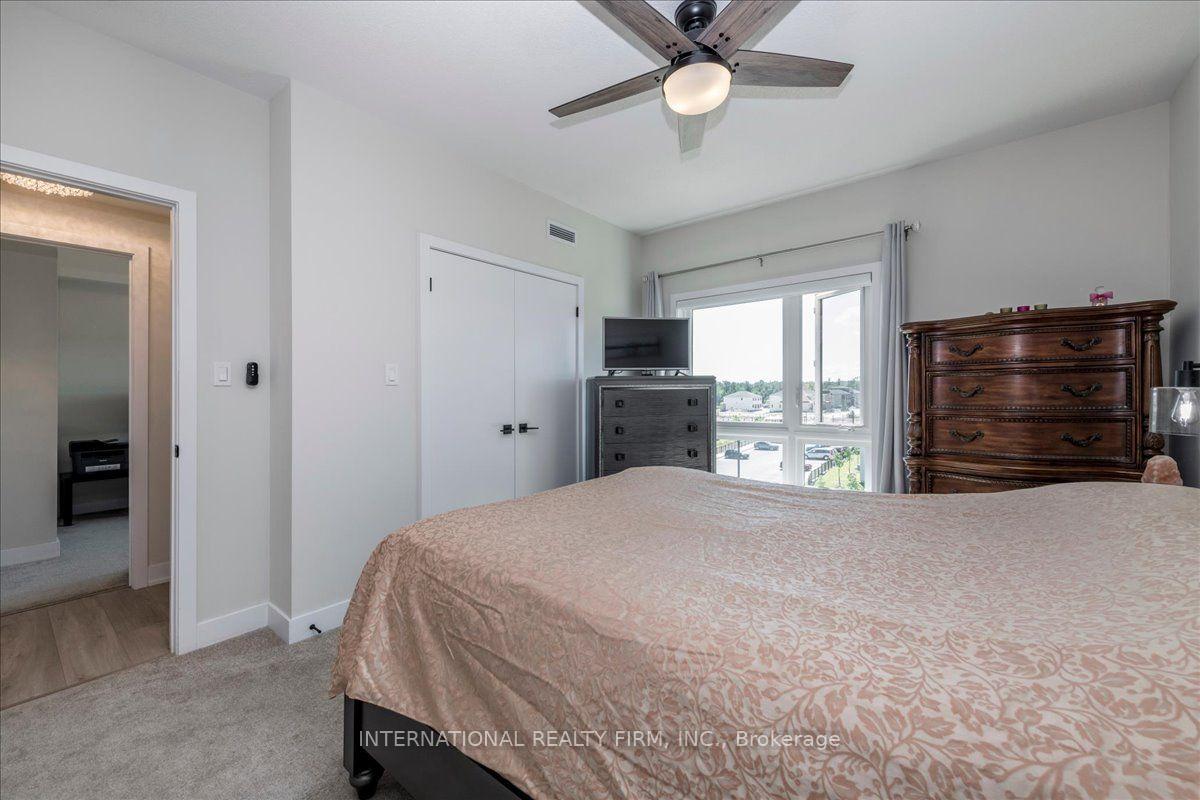 Photo 19 of Unit 301, 8 Culinary Lane, Barrie, Rural Barrie Southeast — HOMEH