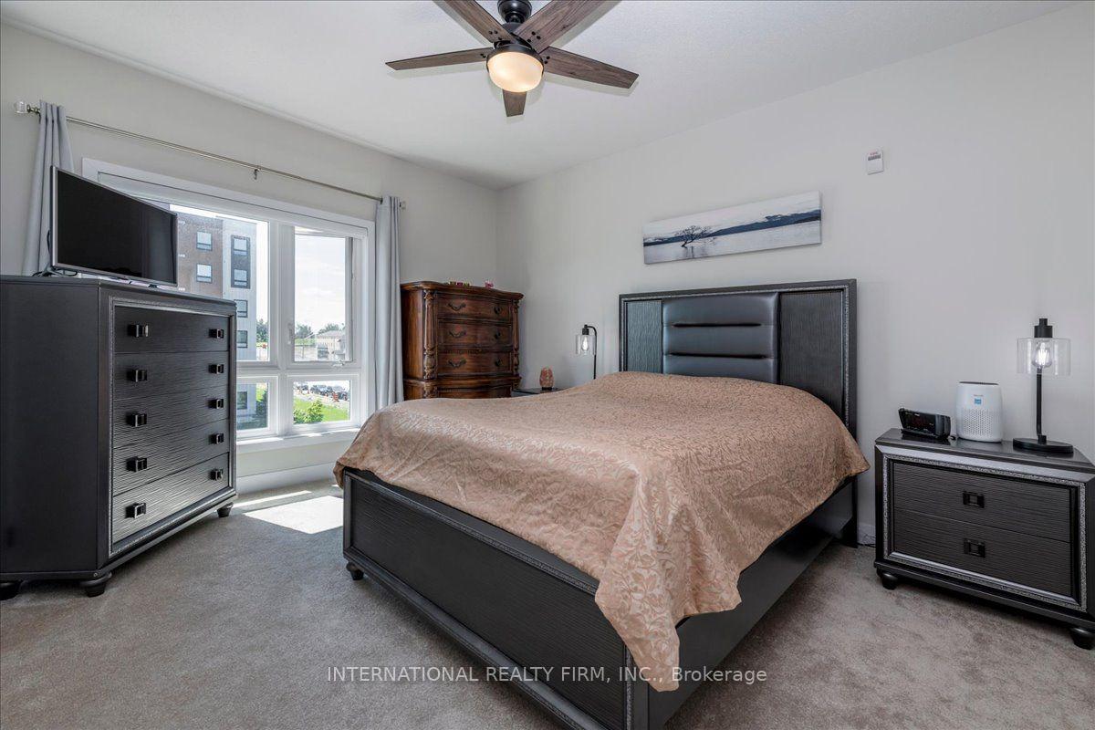 Photo 20 of Unit 301, 8 Culinary Lane, Barrie, Rural Barrie Southeast — HOMEH