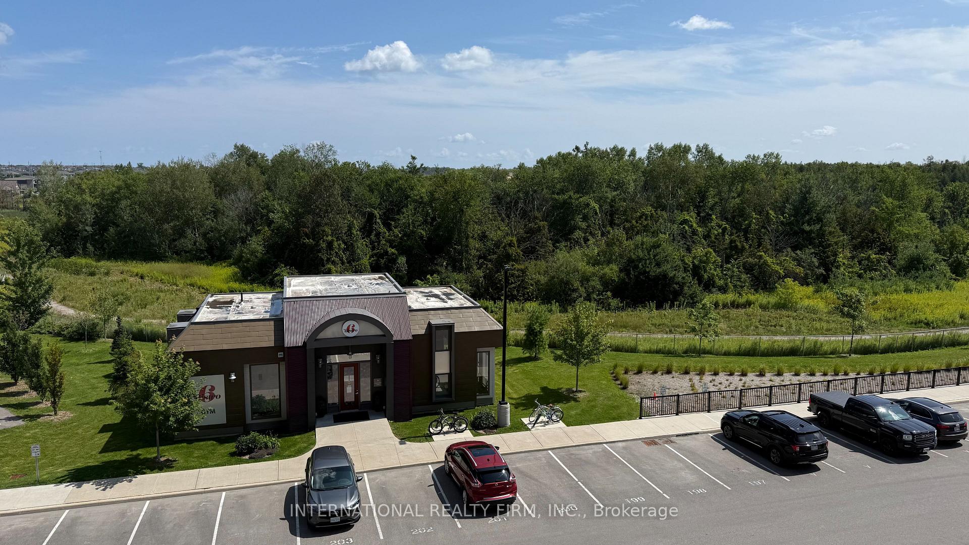 Photo 24 of Unit 301, 8 Culinary Lane, Barrie, Rural Barrie Southeast — HOMEH