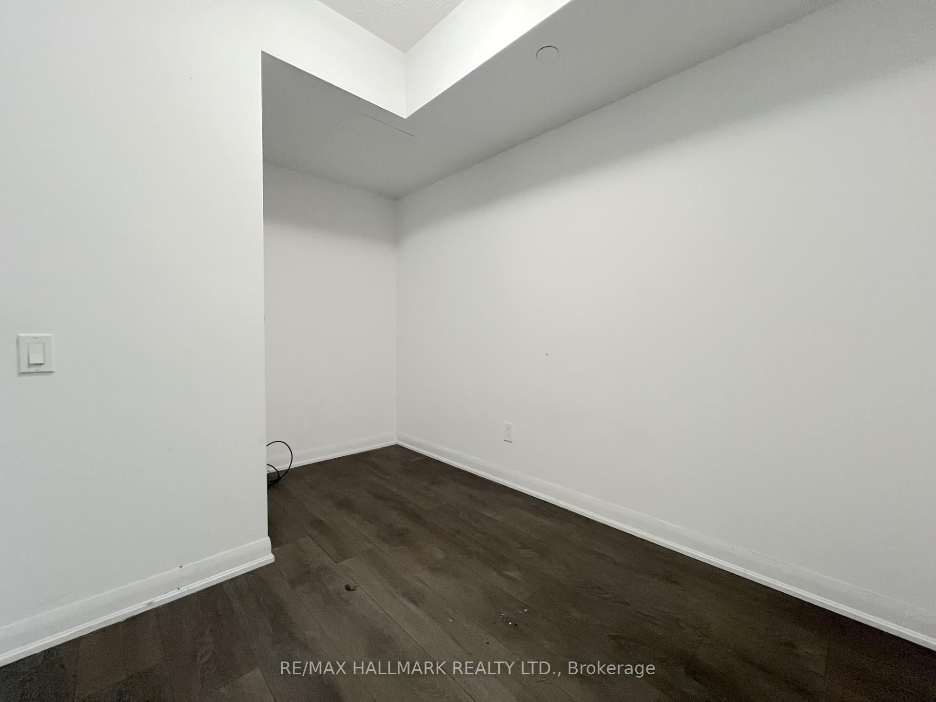 Photo 7 of Unit 607, 5162 Yonge Street, North York, Willowdale West — HOMEH