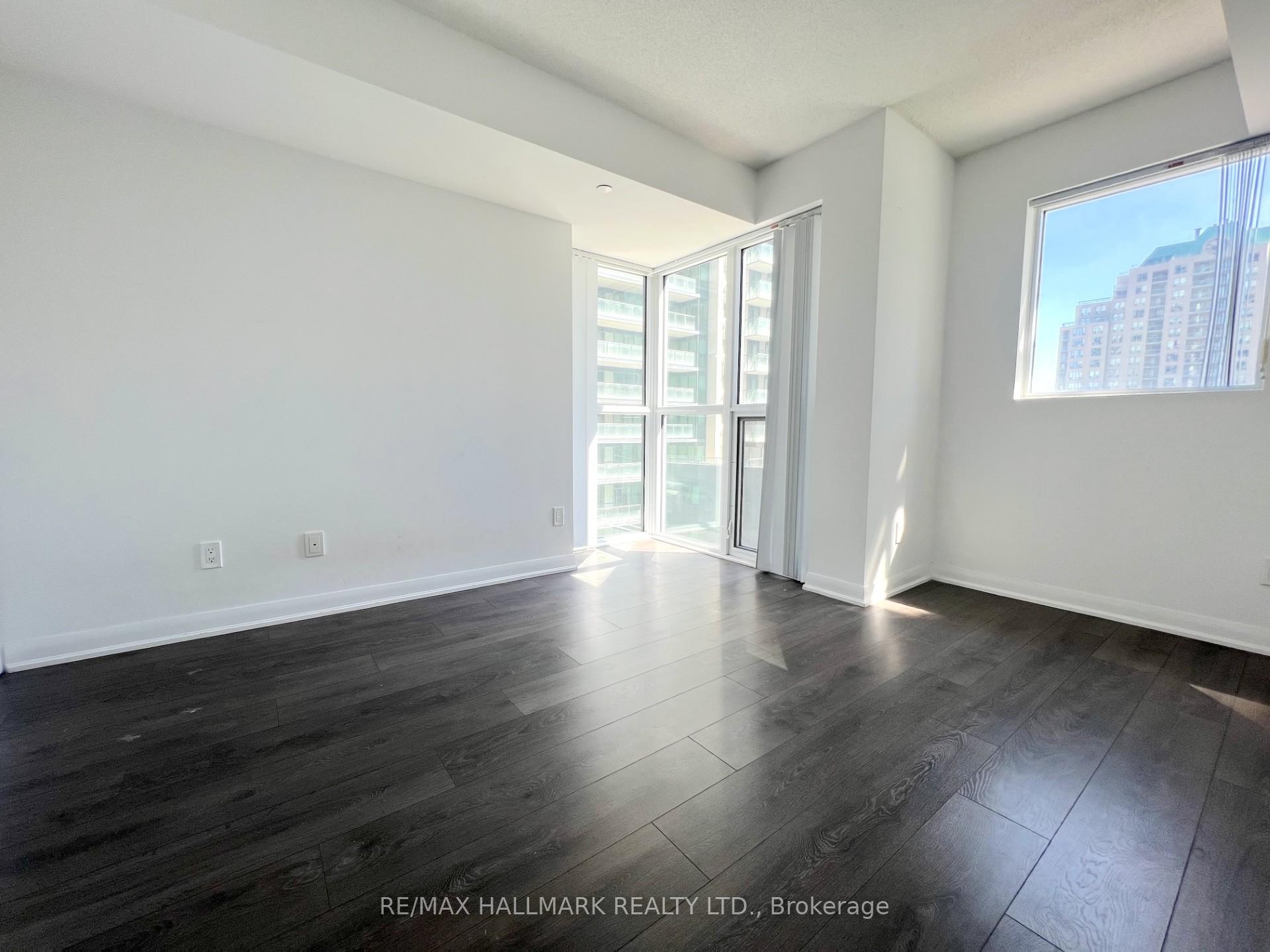 Photo 12 of Unit 607, 5162 Yonge Street, North York, Willowdale West — HOMEH