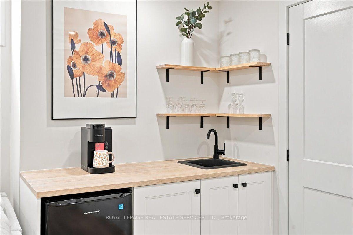 Photo 30 of Unit 3, 2970 Berwick Drive, Burlington, Rose — HOMEH