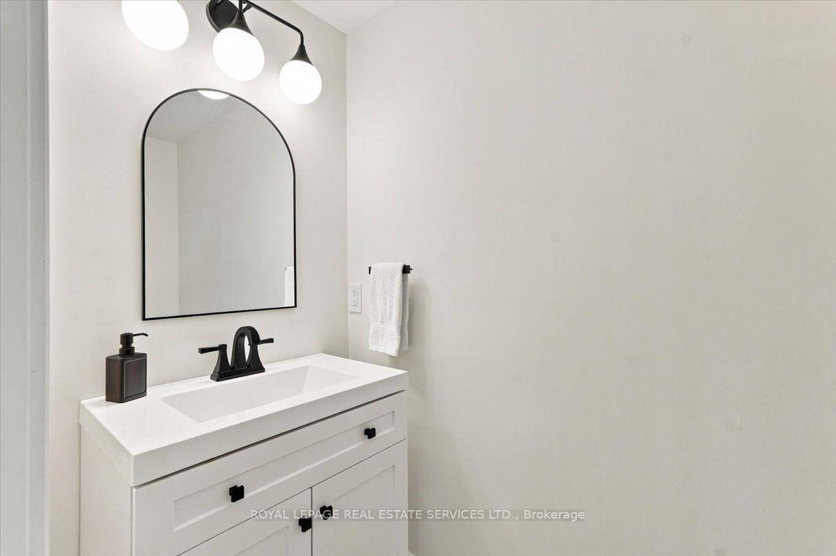 Photo 32 of Unit 3, 2970 Berwick Drive, Burlington, Rose — HOMEH