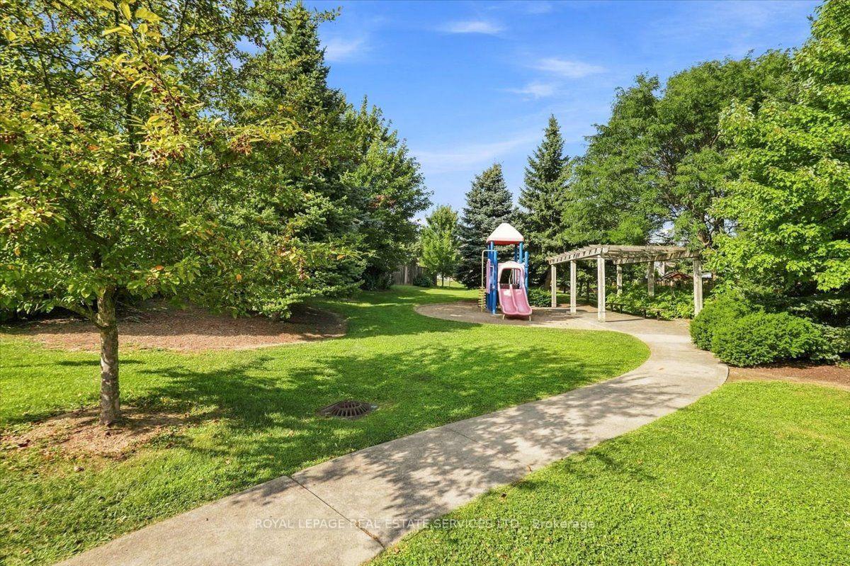 Photo 39 of Unit 3, 2970 Berwick Drive, Burlington, Rose — HOMEH