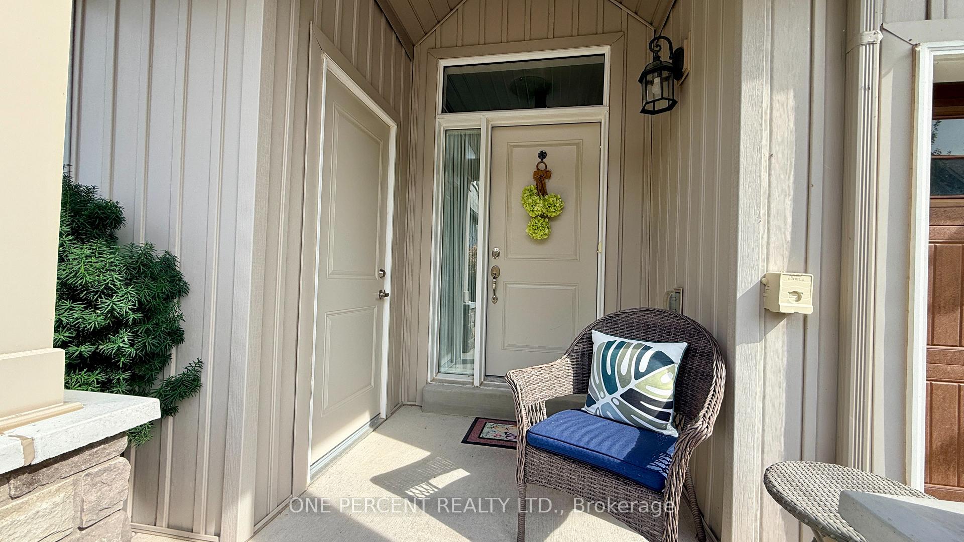 Photo 3 of 37 Lett Avenue, Collingwood — HOMEH