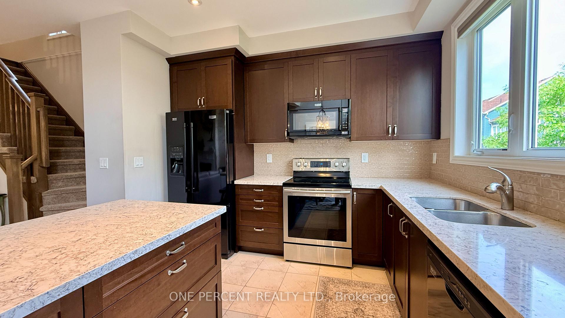 Photo 6 of 37 Lett Avenue, Collingwood — HOMEH