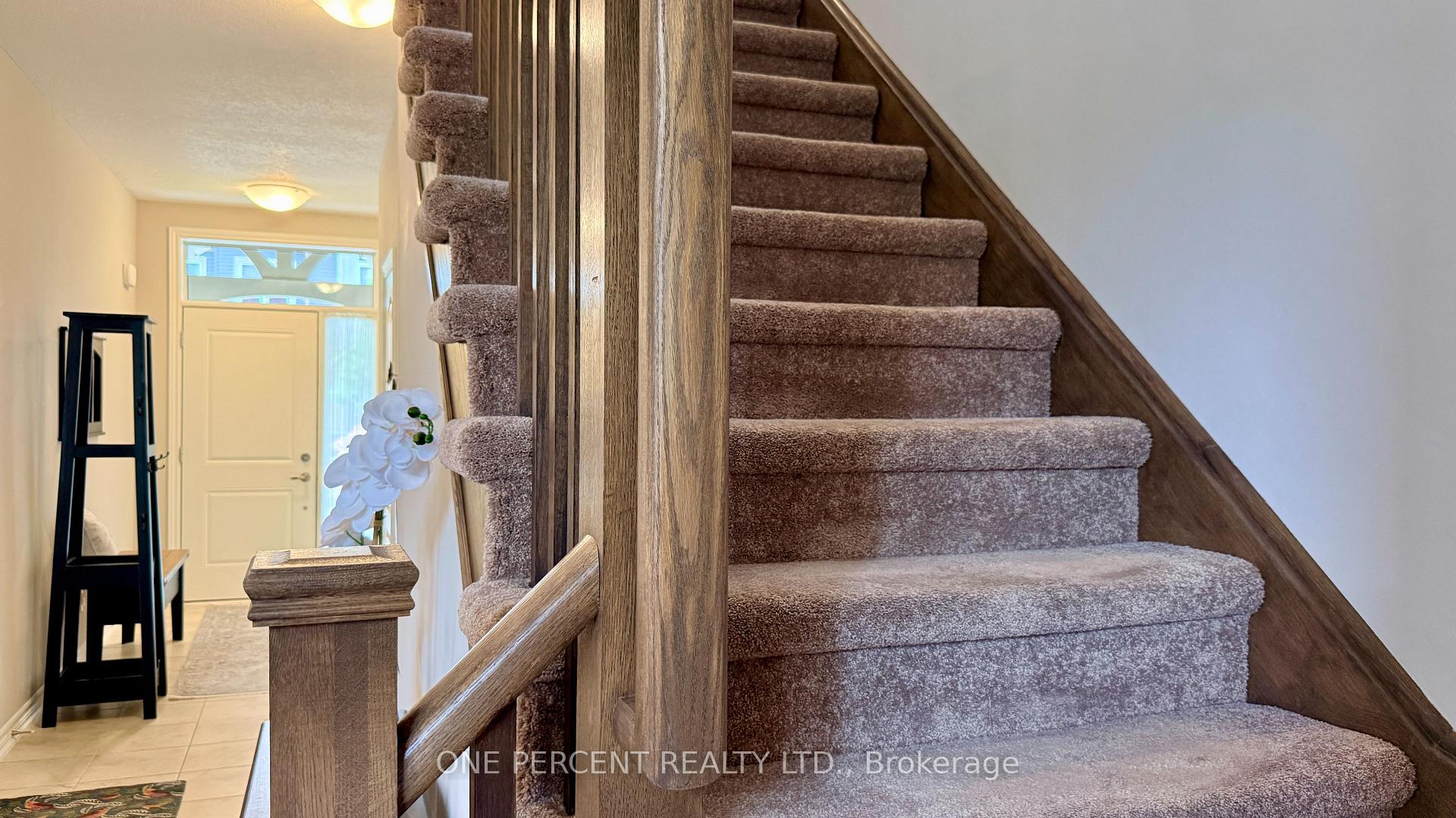 Photo 10 of 37 Lett Avenue, Collingwood — HOMEH
