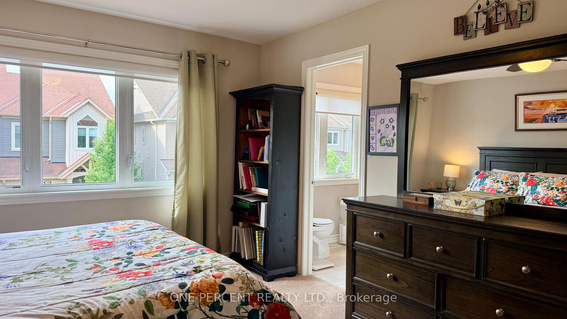 Photo 13 of 37 Lett Avenue, Collingwood — HOMEH