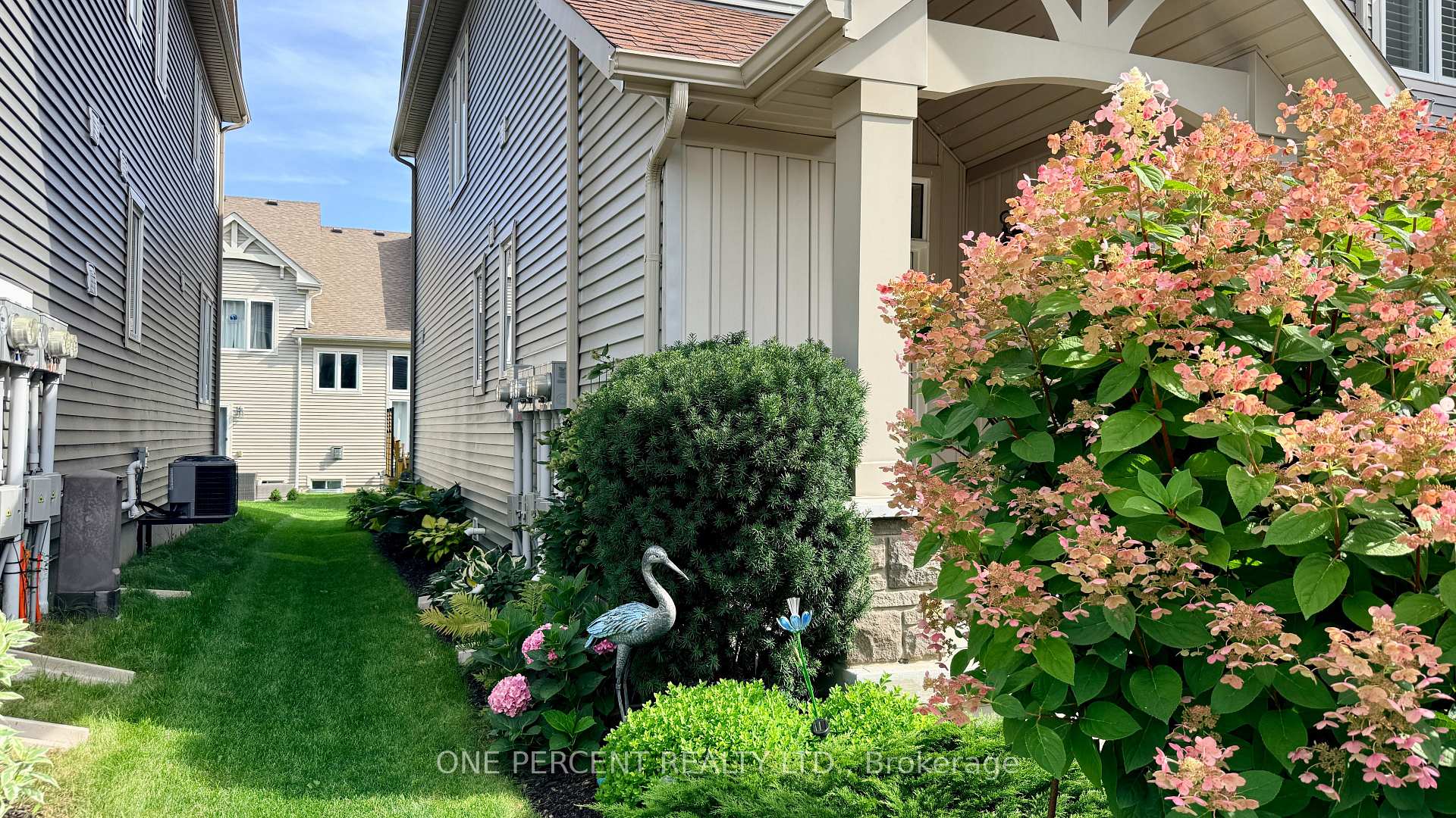 Photo 22 of 37 Lett Avenue, Collingwood — HOMEH