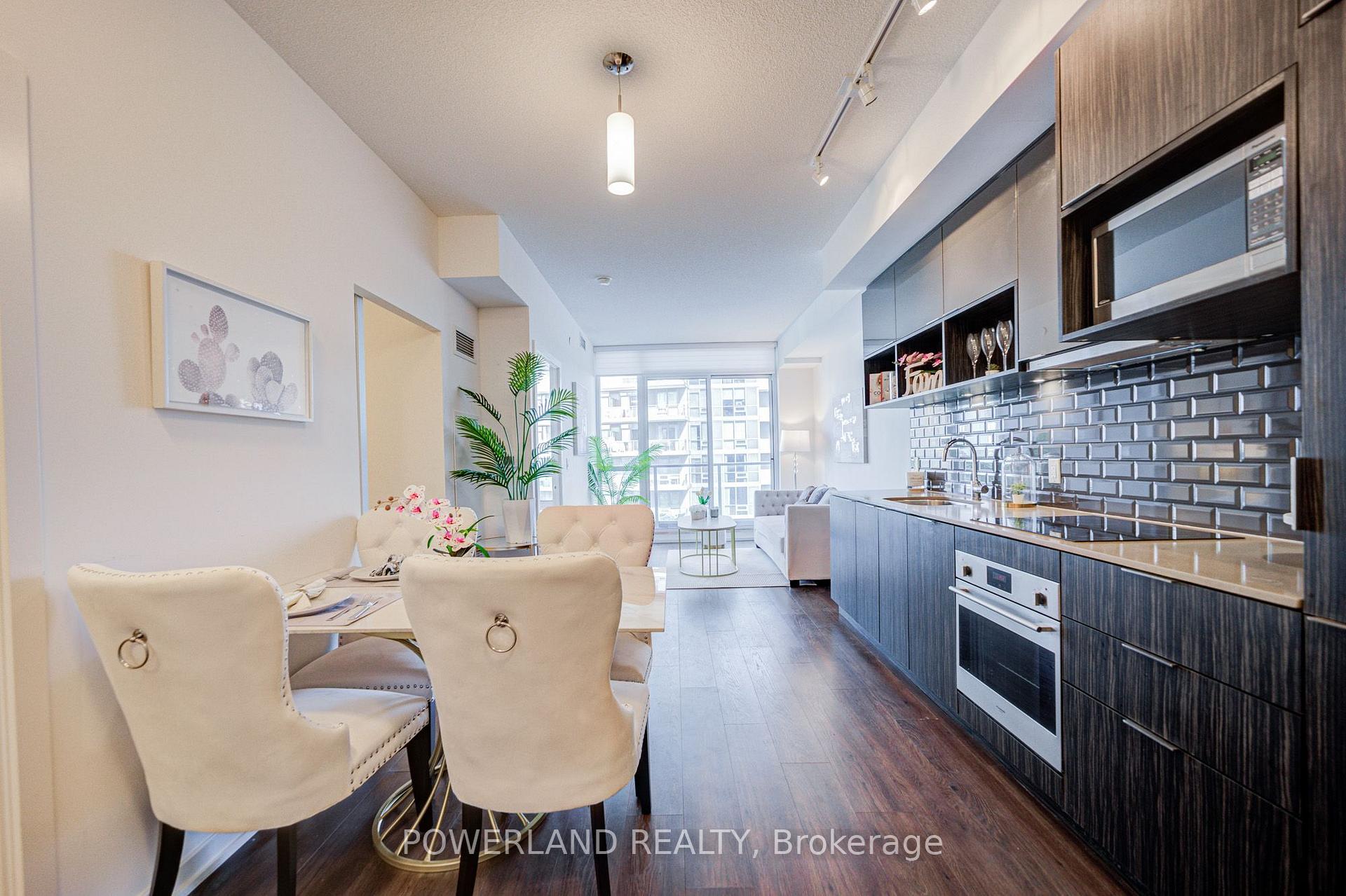 Photo 4 of Unit 807, 52 Forest Manor Road, North York, Henry Farm — HOMEH