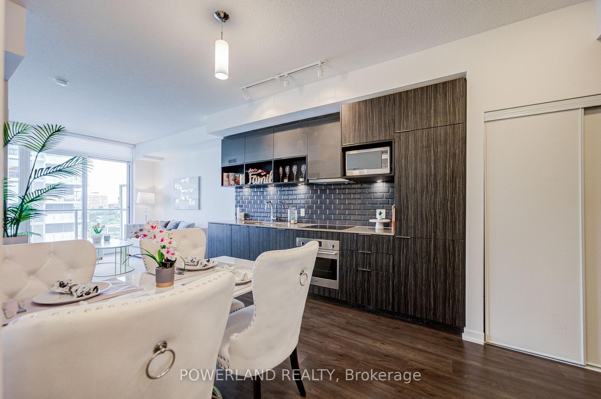 Photo 5 of Unit 807, 52 Forest Manor Road, North York, Henry Farm — HOMEH
